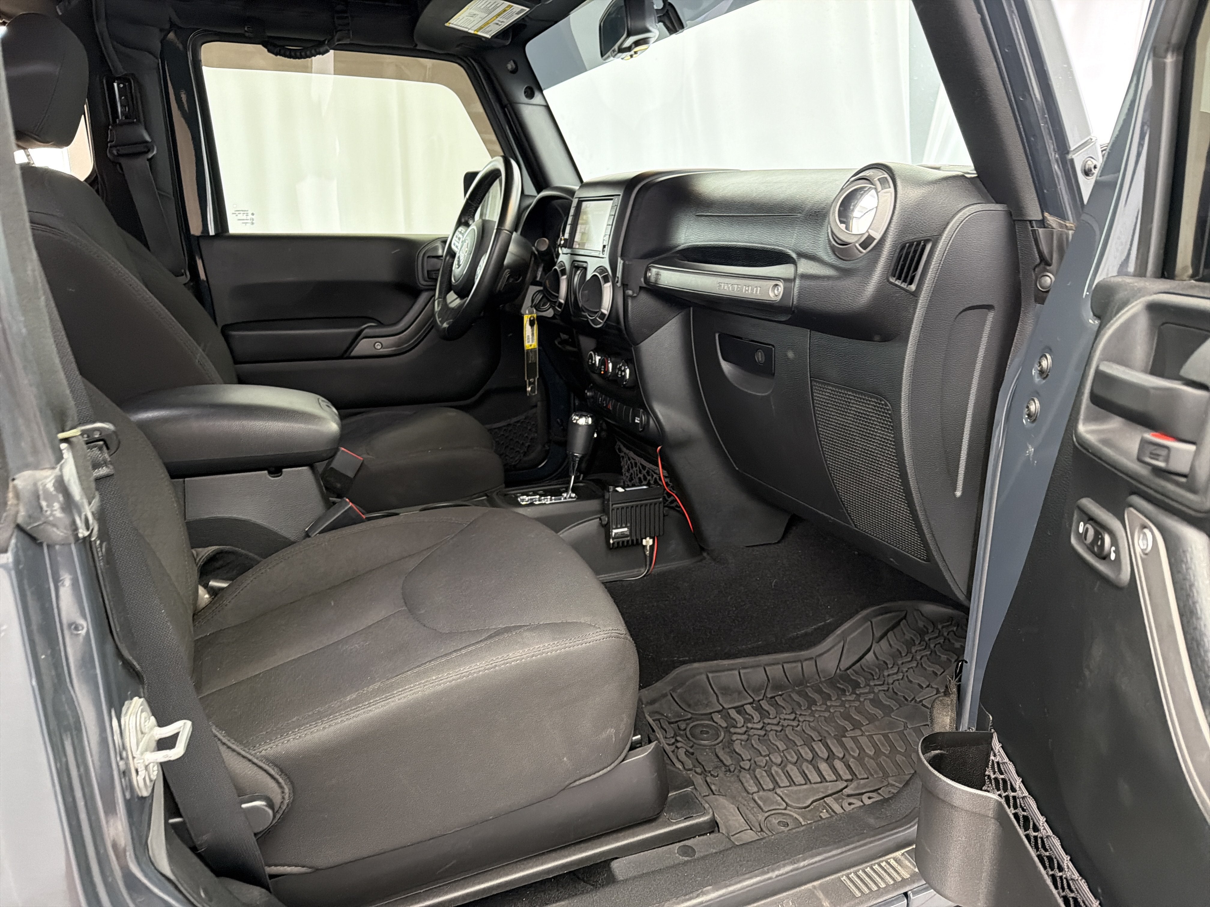 2017 Jeep Wrangler Willys Wheeler