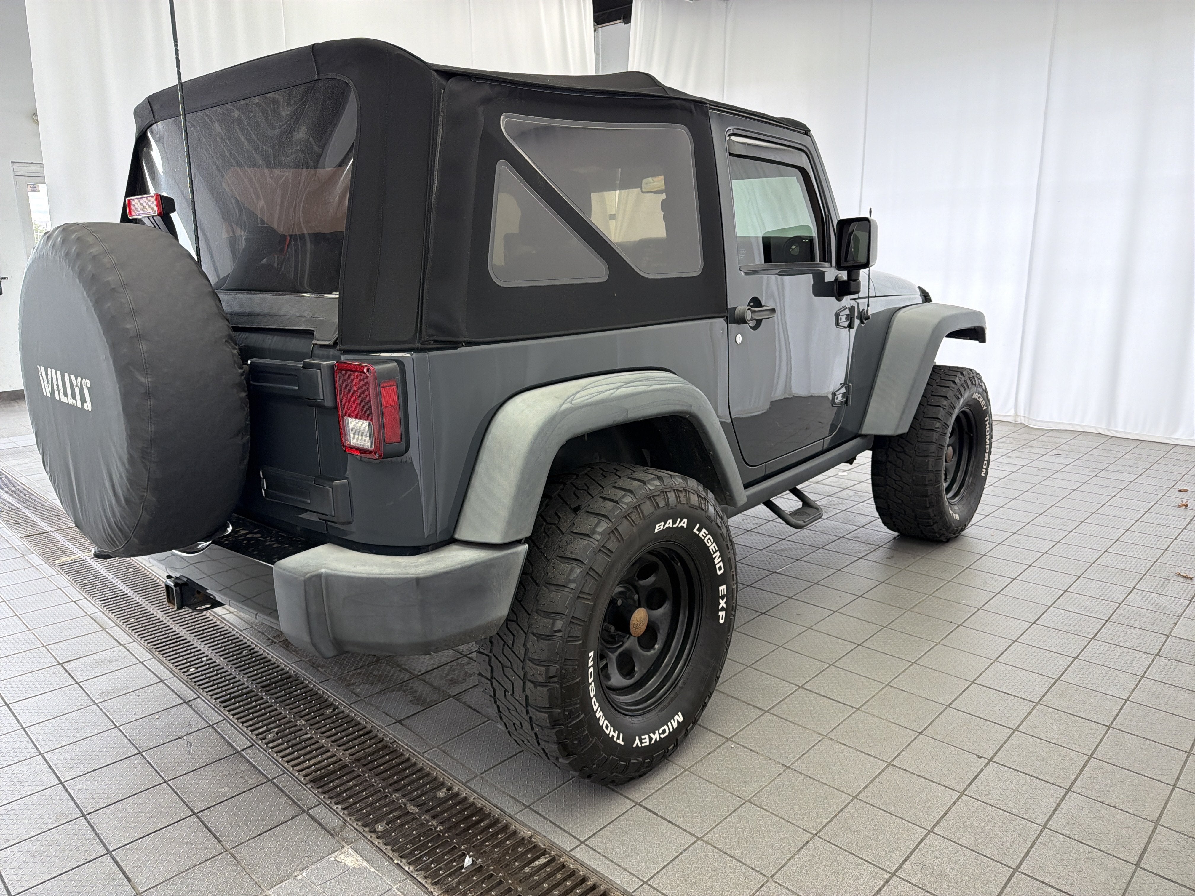 2017 Jeep Wrangler Willys Wheeler