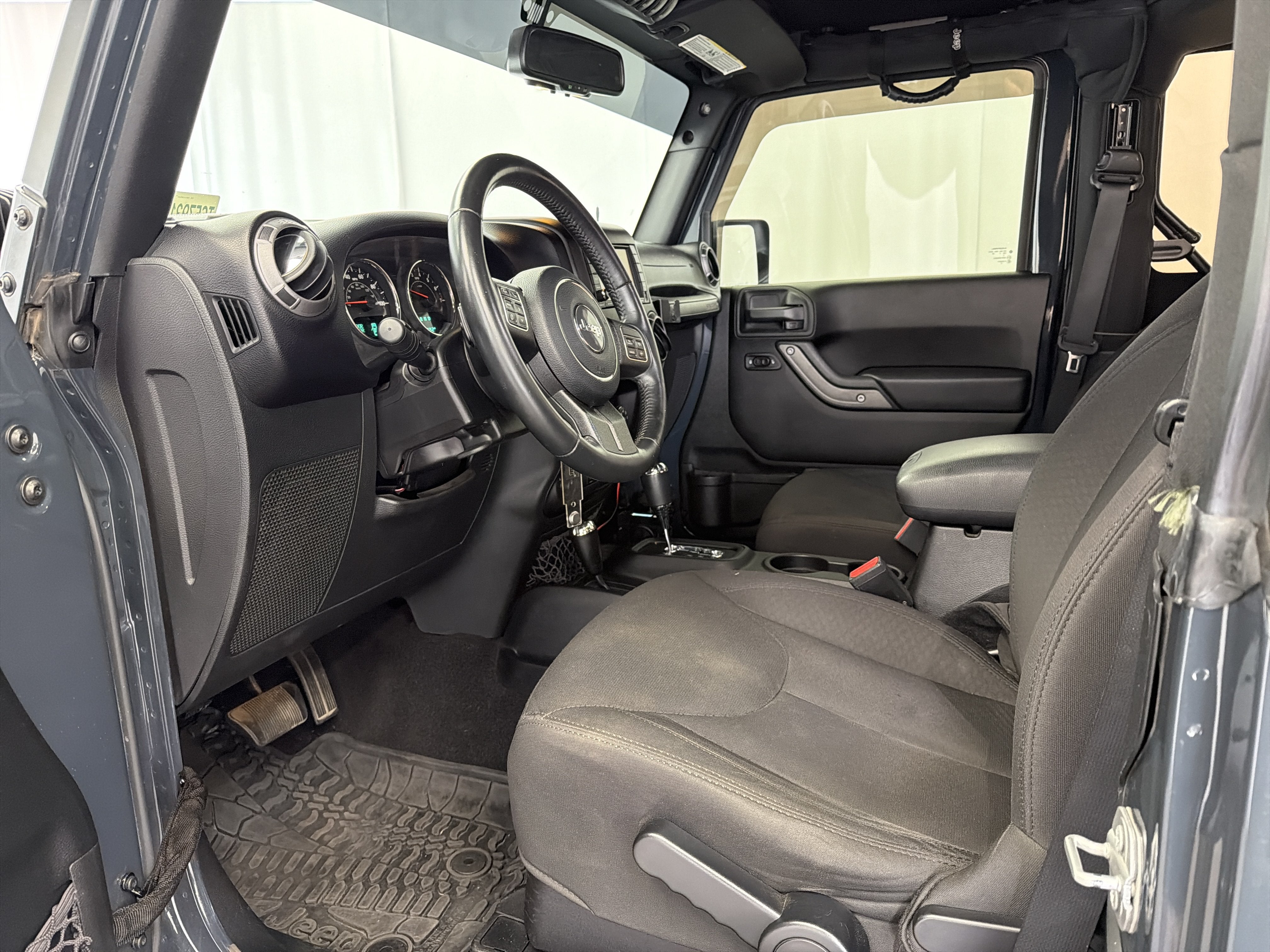 2017 Jeep Wrangler Willys Wheeler