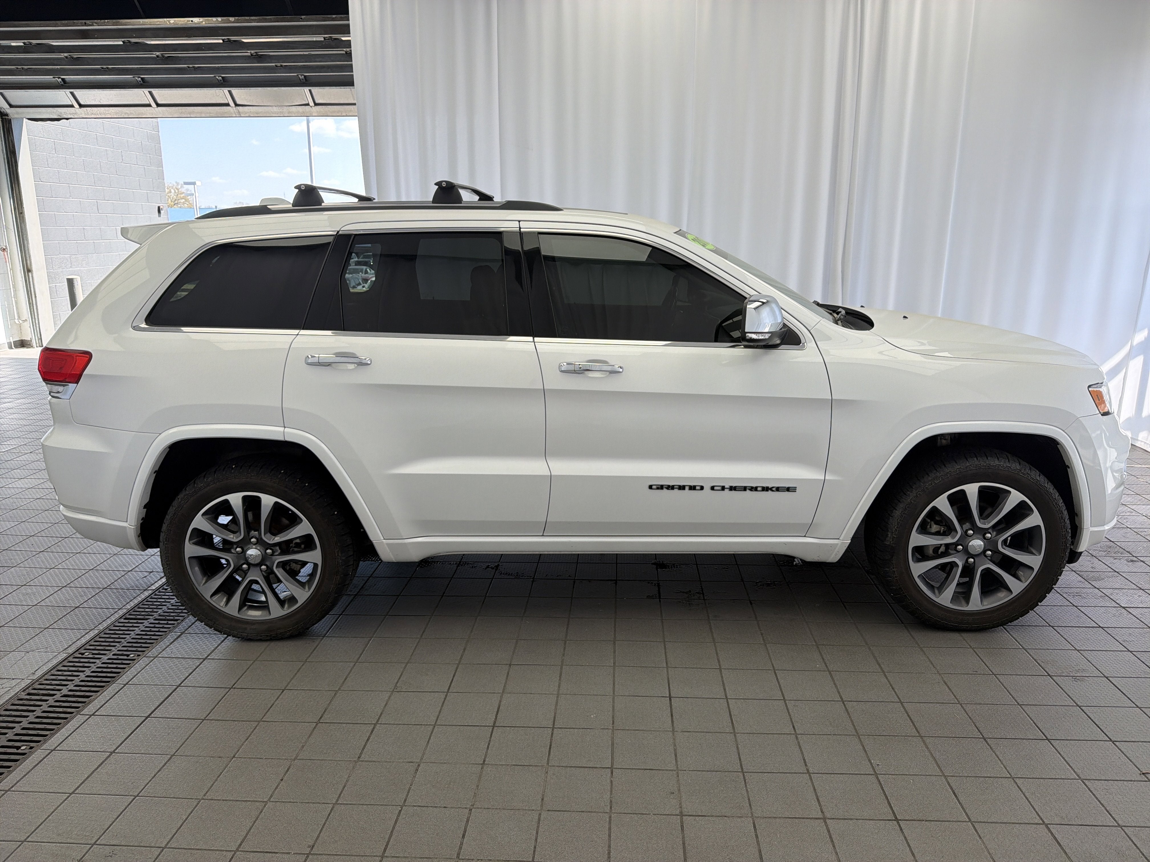 2017 Jeep Grand Cherokee Overland