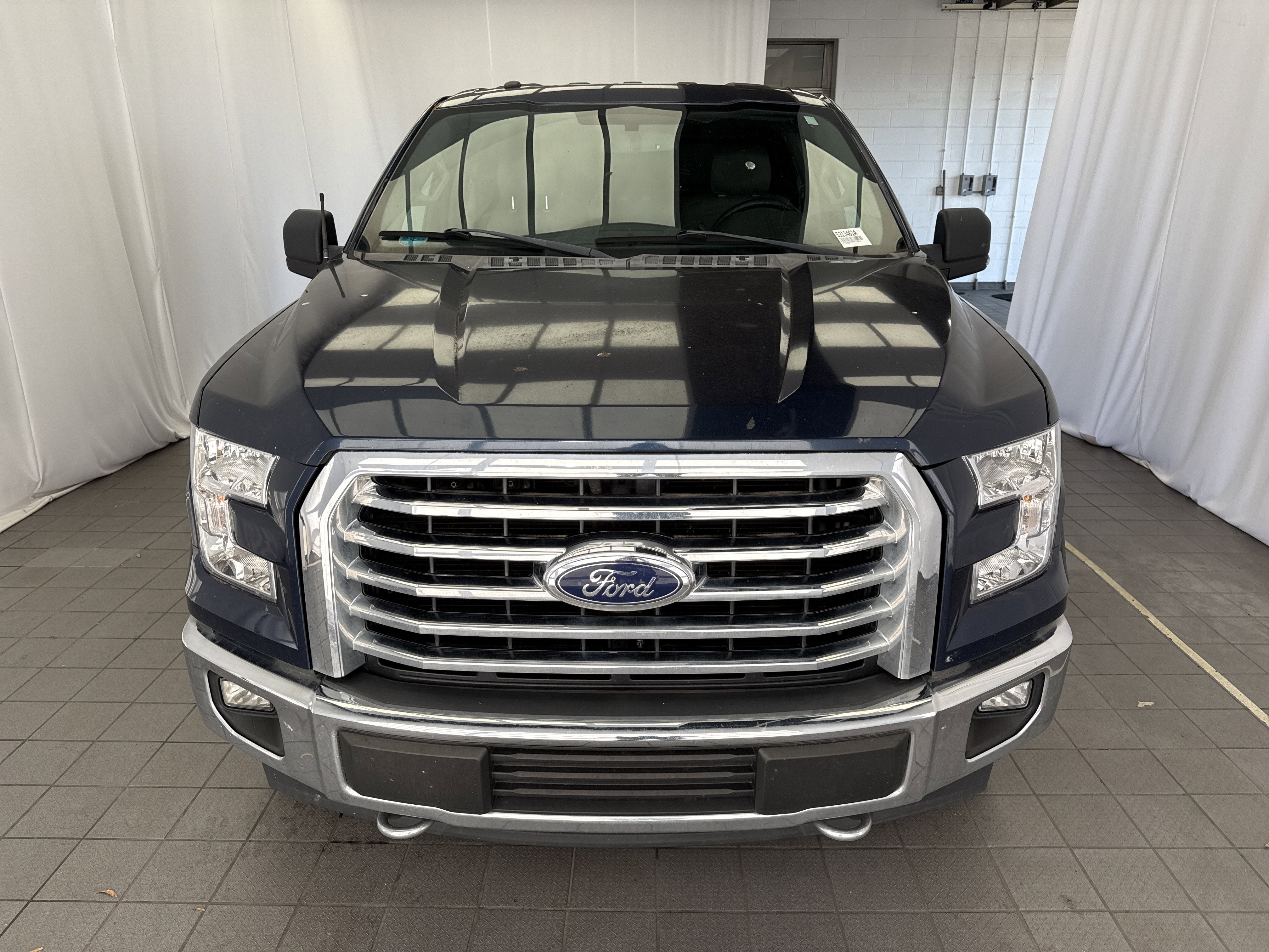 2015 Ford F-150 Base