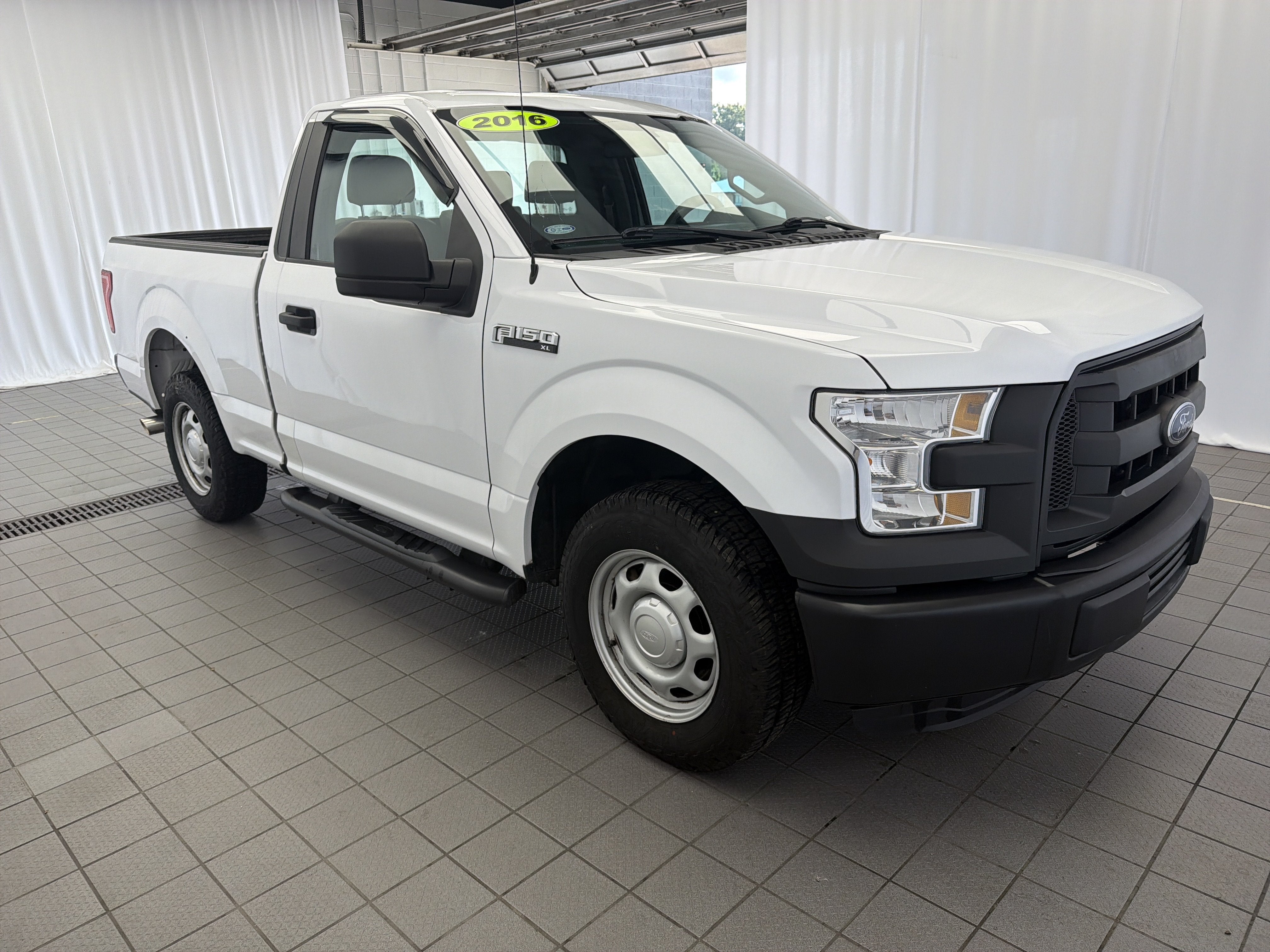 2016 Ford F-150 Base