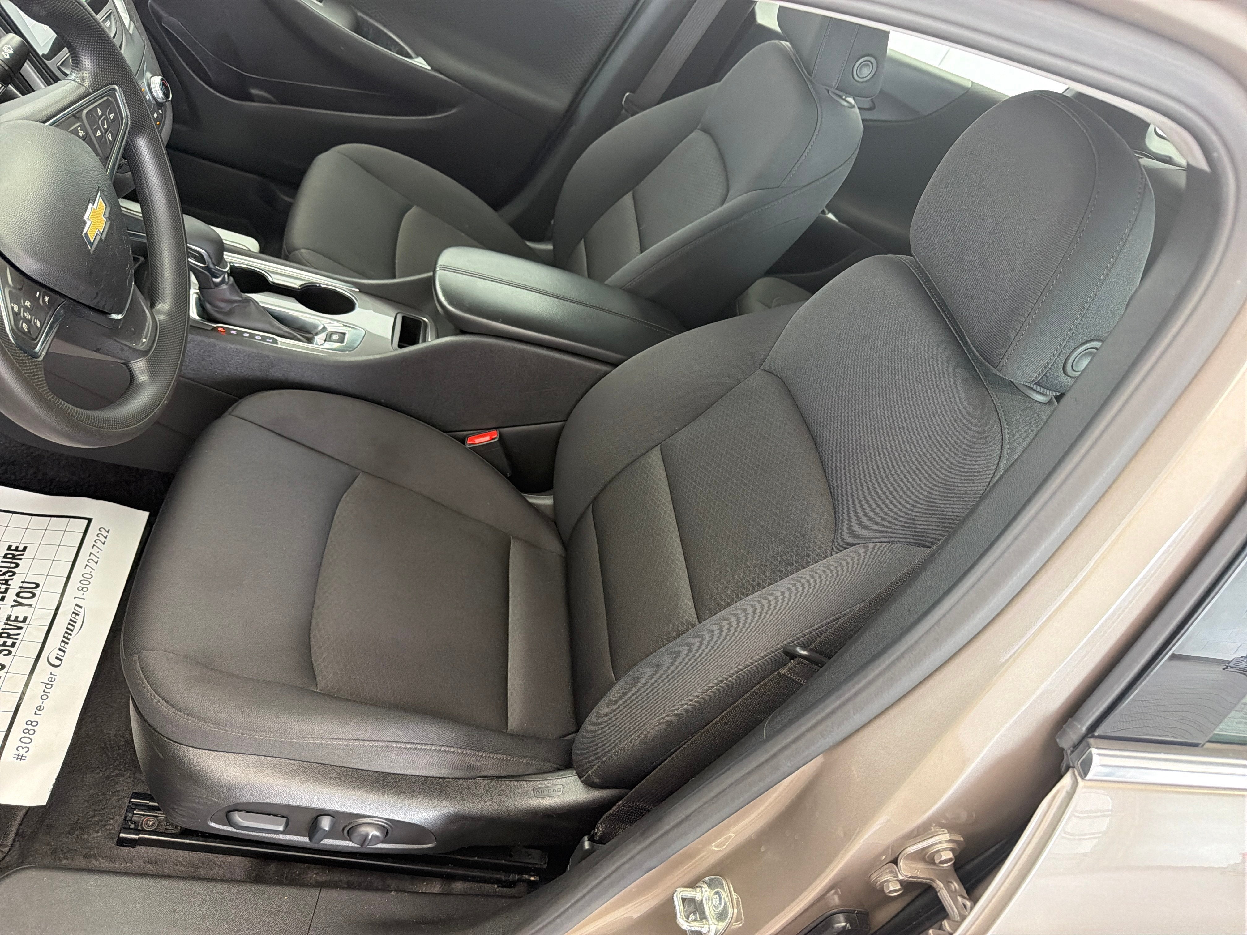 2025 Chevrolet Malibu LT