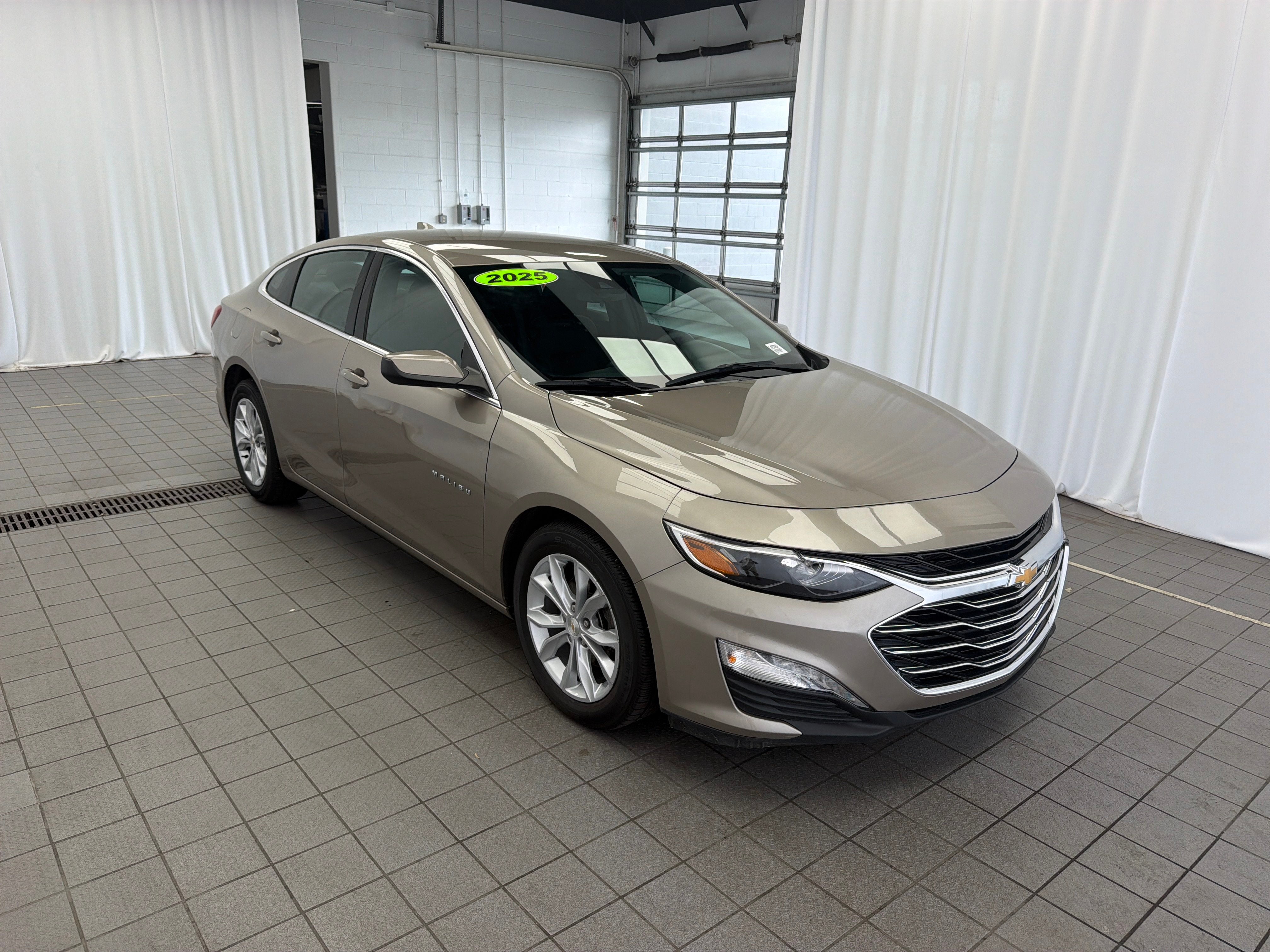 2025 Chevrolet Malibu LT
