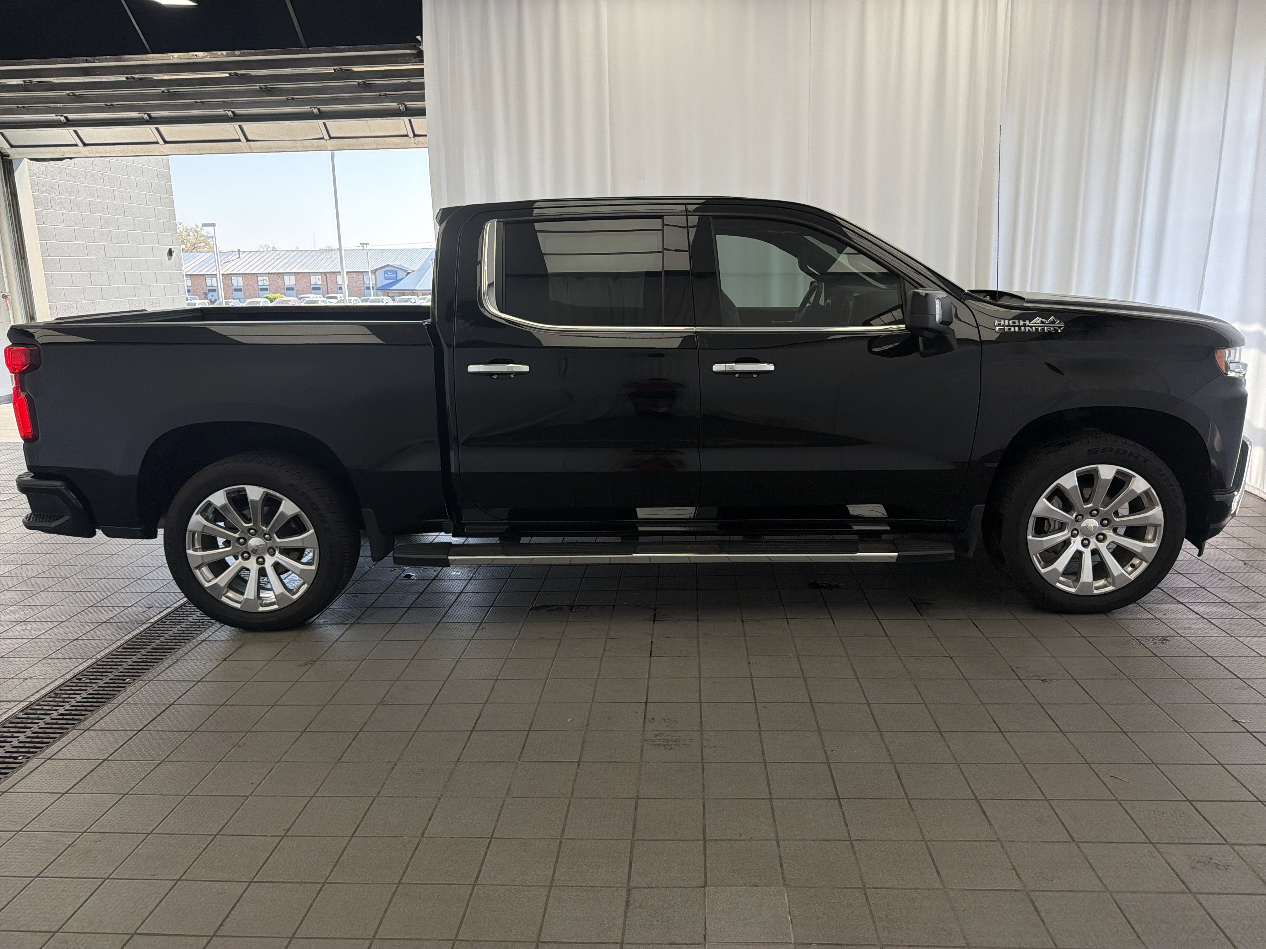 2021 Chevrolet Silverado 1500 High Country