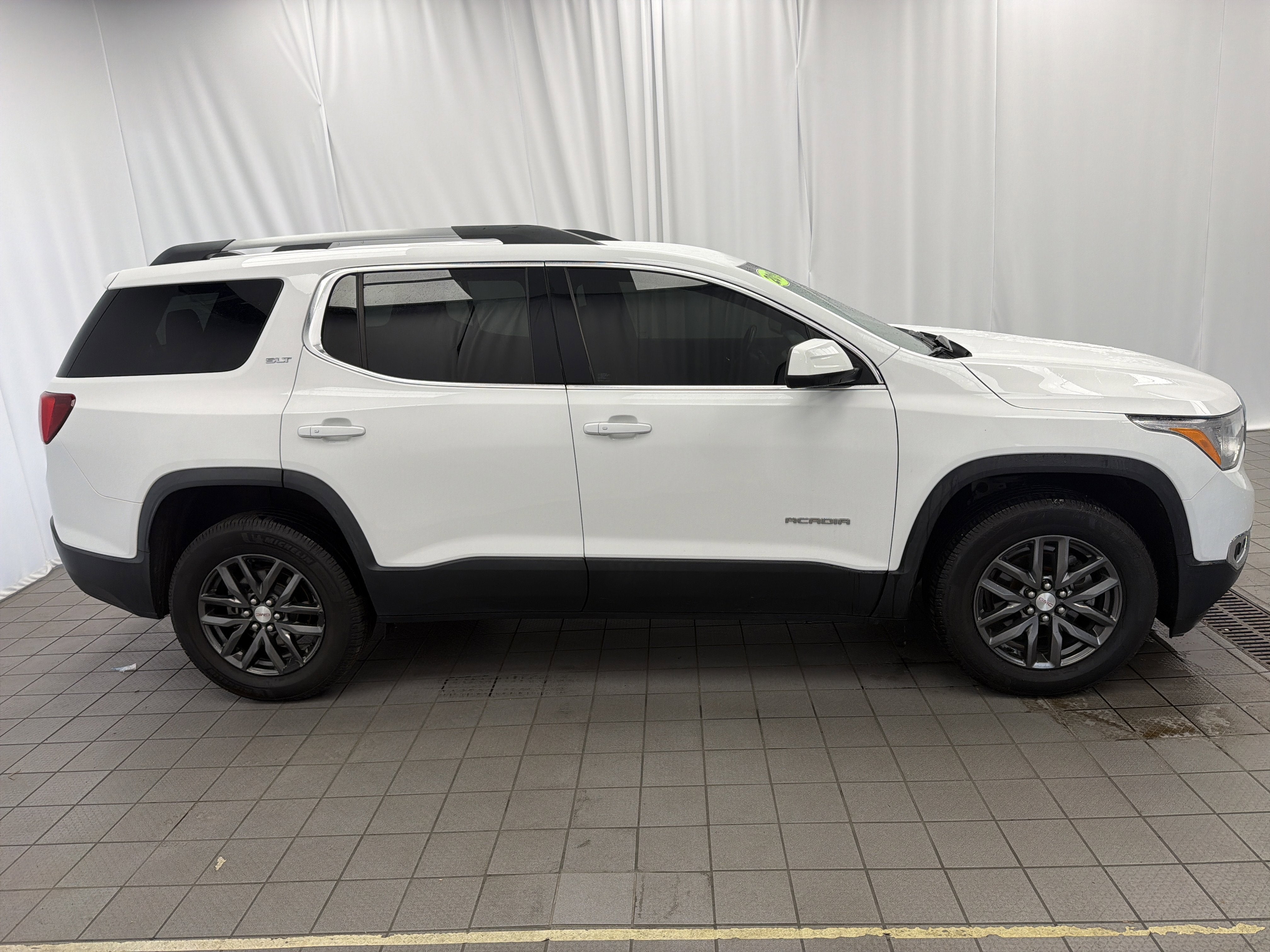 2019 GMC Acadia SLT