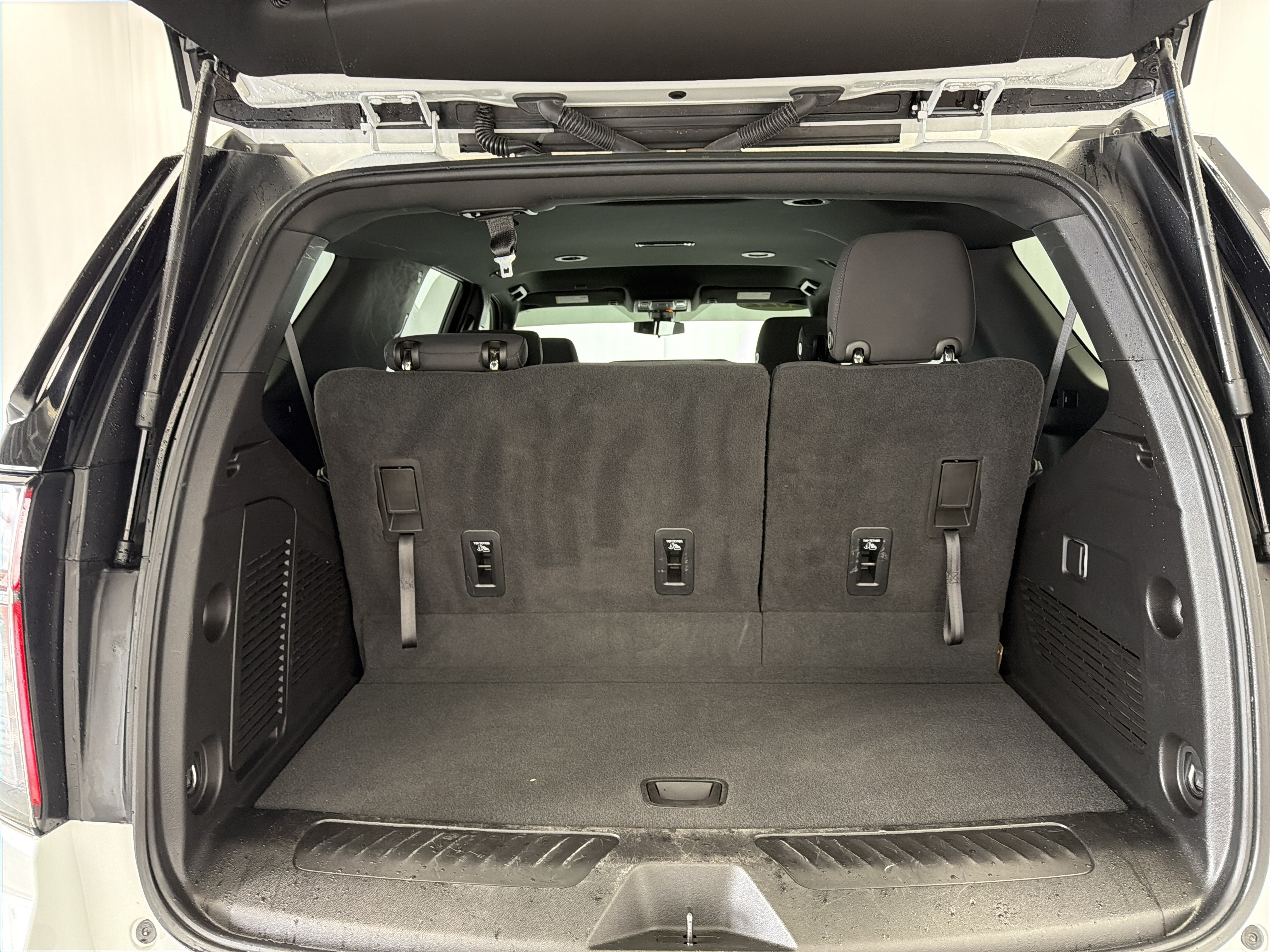 2022 Chevrolet Tahoe LS
