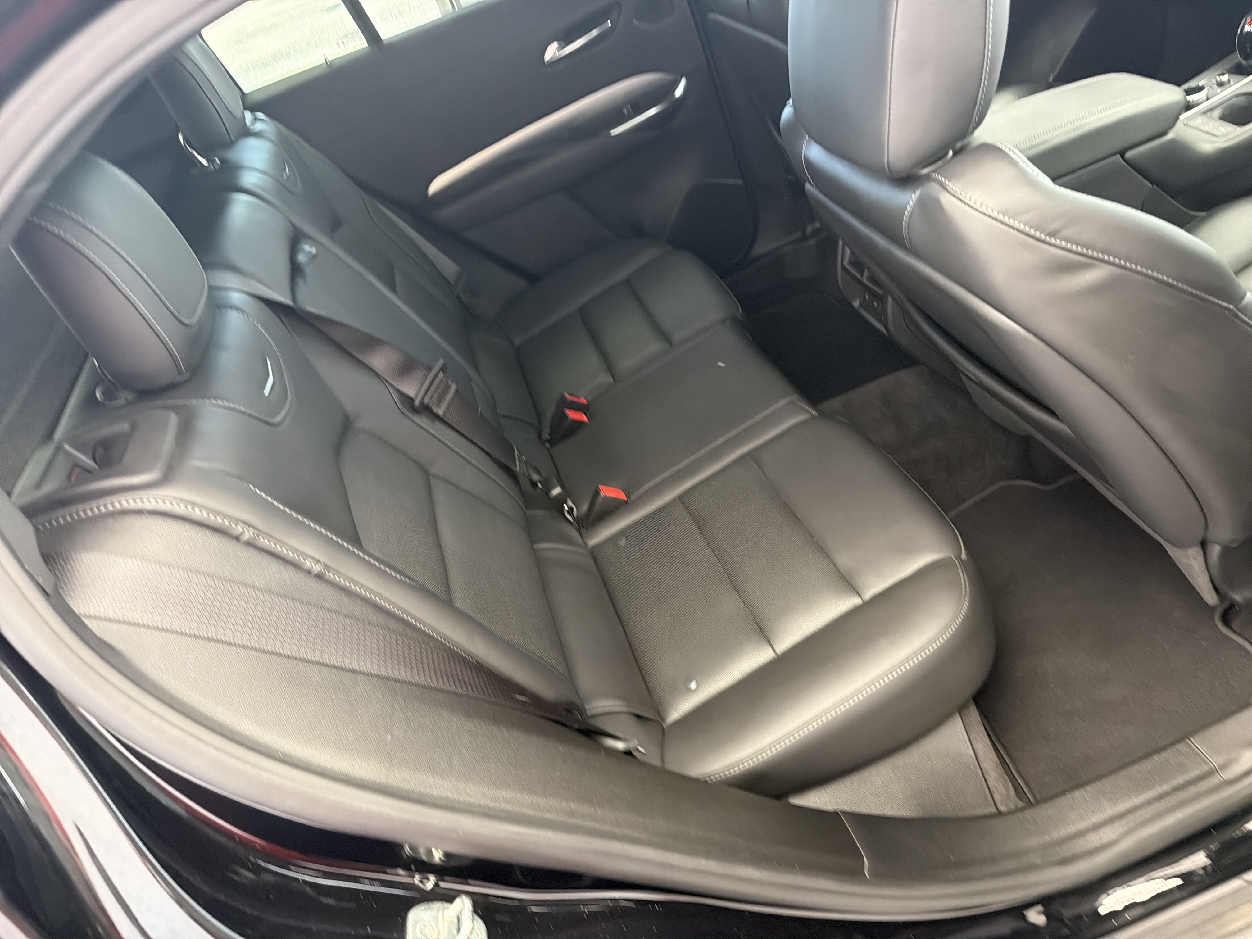 2023 Cadillac XT4 FWD Premium Luxury