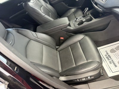 2023 Cadillac XT4 FWD Premium Luxury