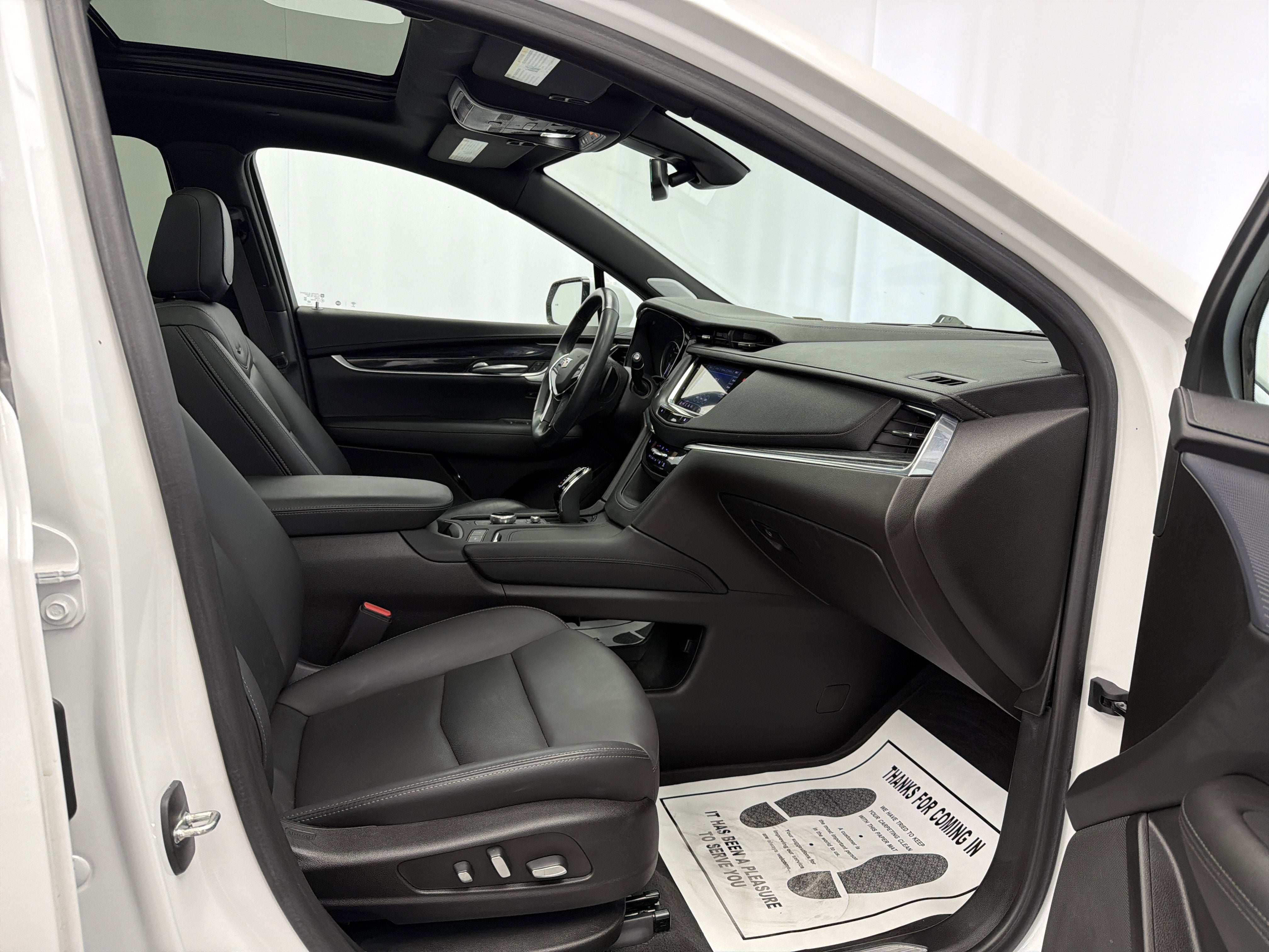 2023 Cadillac XT5 FWD Premium Luxury