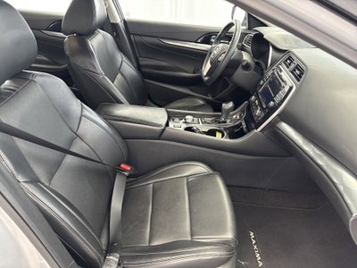 2023 Nissan Maxima SV