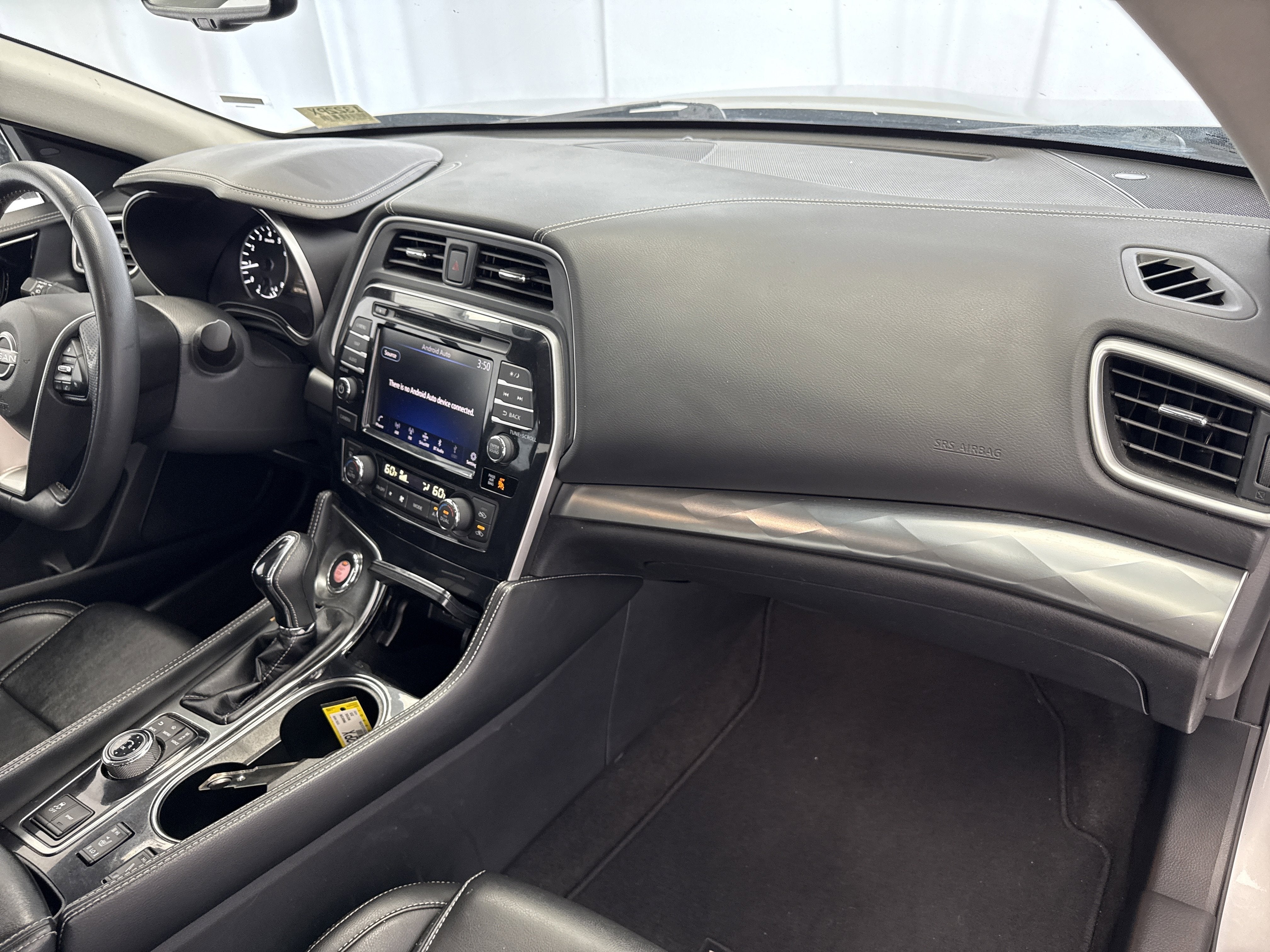 2023 Nissan Maxima SV