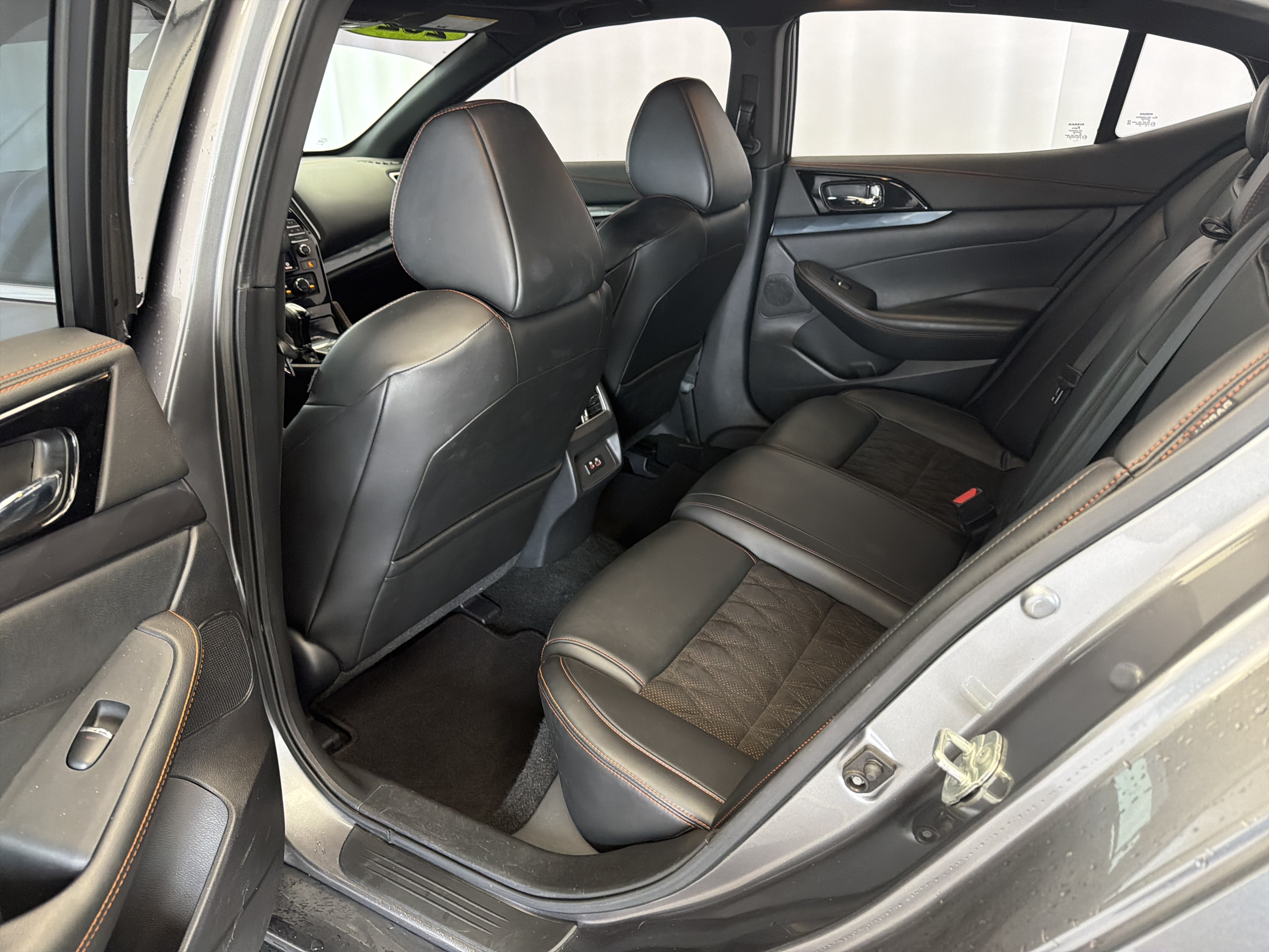 2021 Nissan Maxima SR