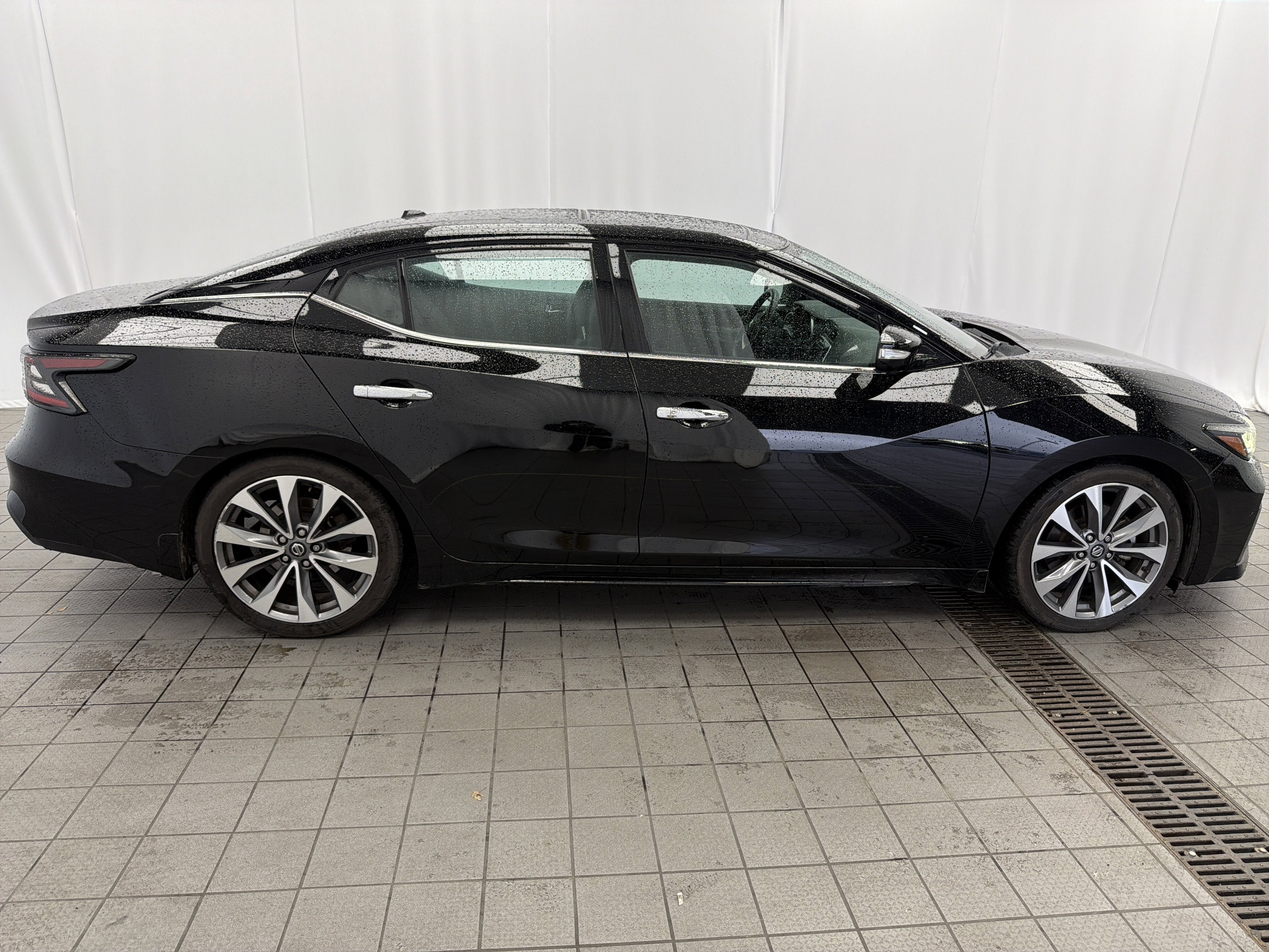 2020 Nissan Maxima Platinum