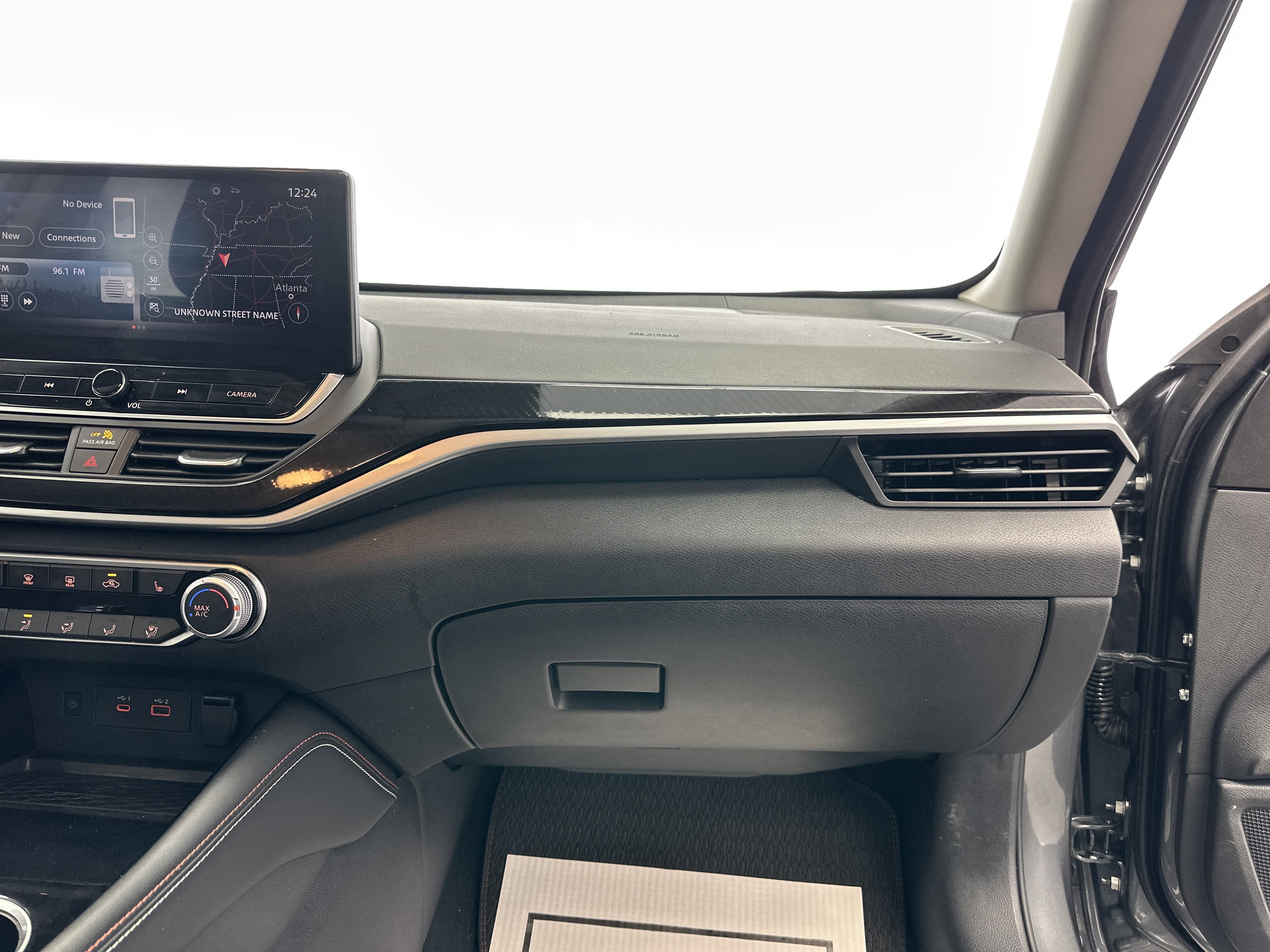 2024 Nissan Altima SR