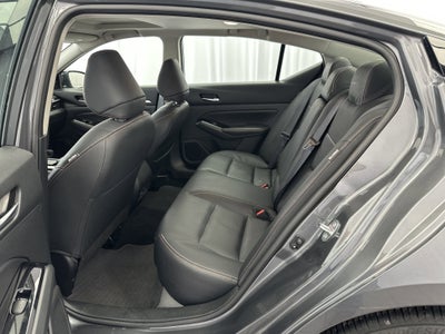 2024 Nissan Altima SR