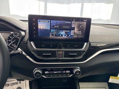 2025 Nissan Altima SR