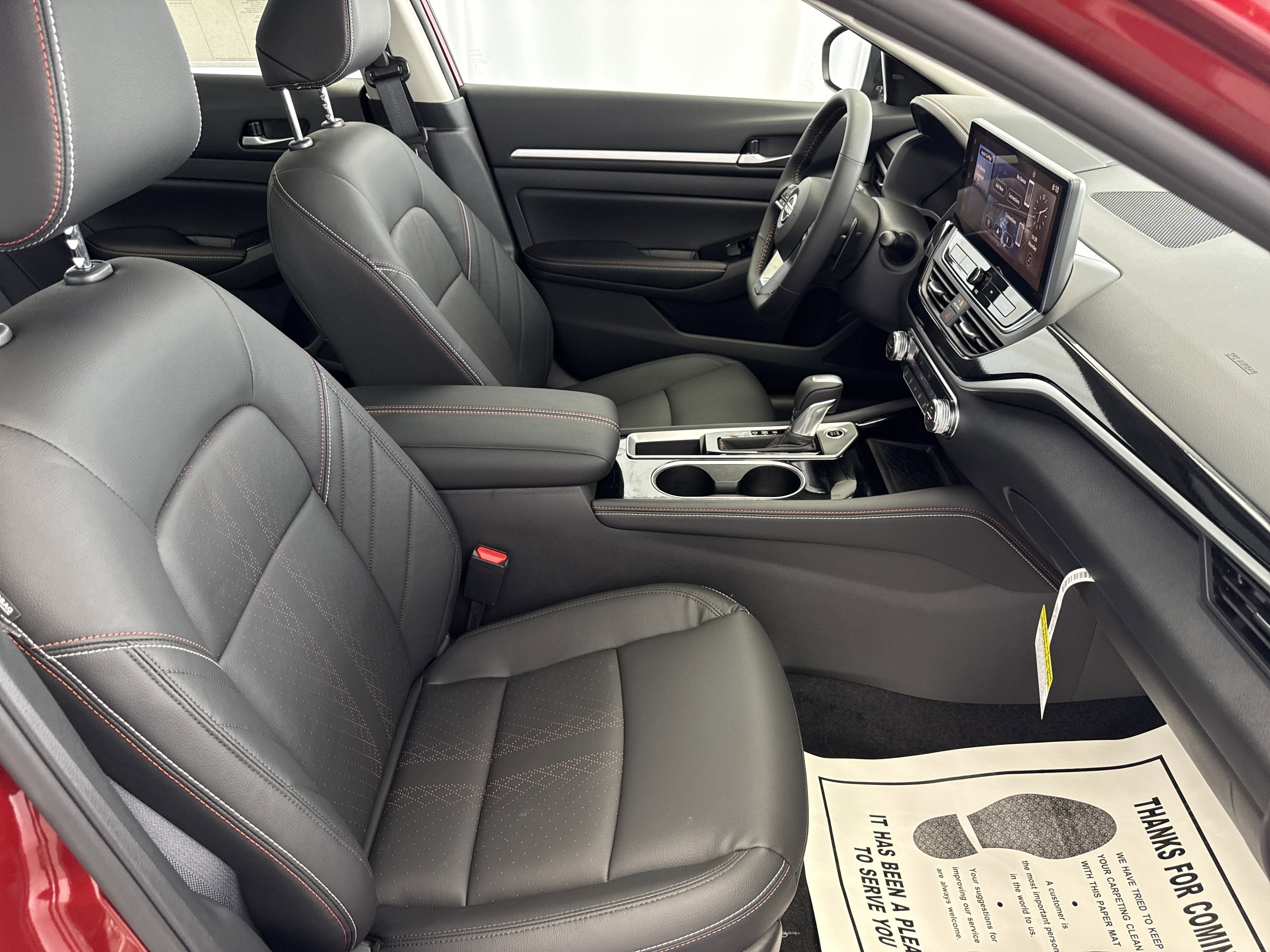 2025 Nissan Altima SR