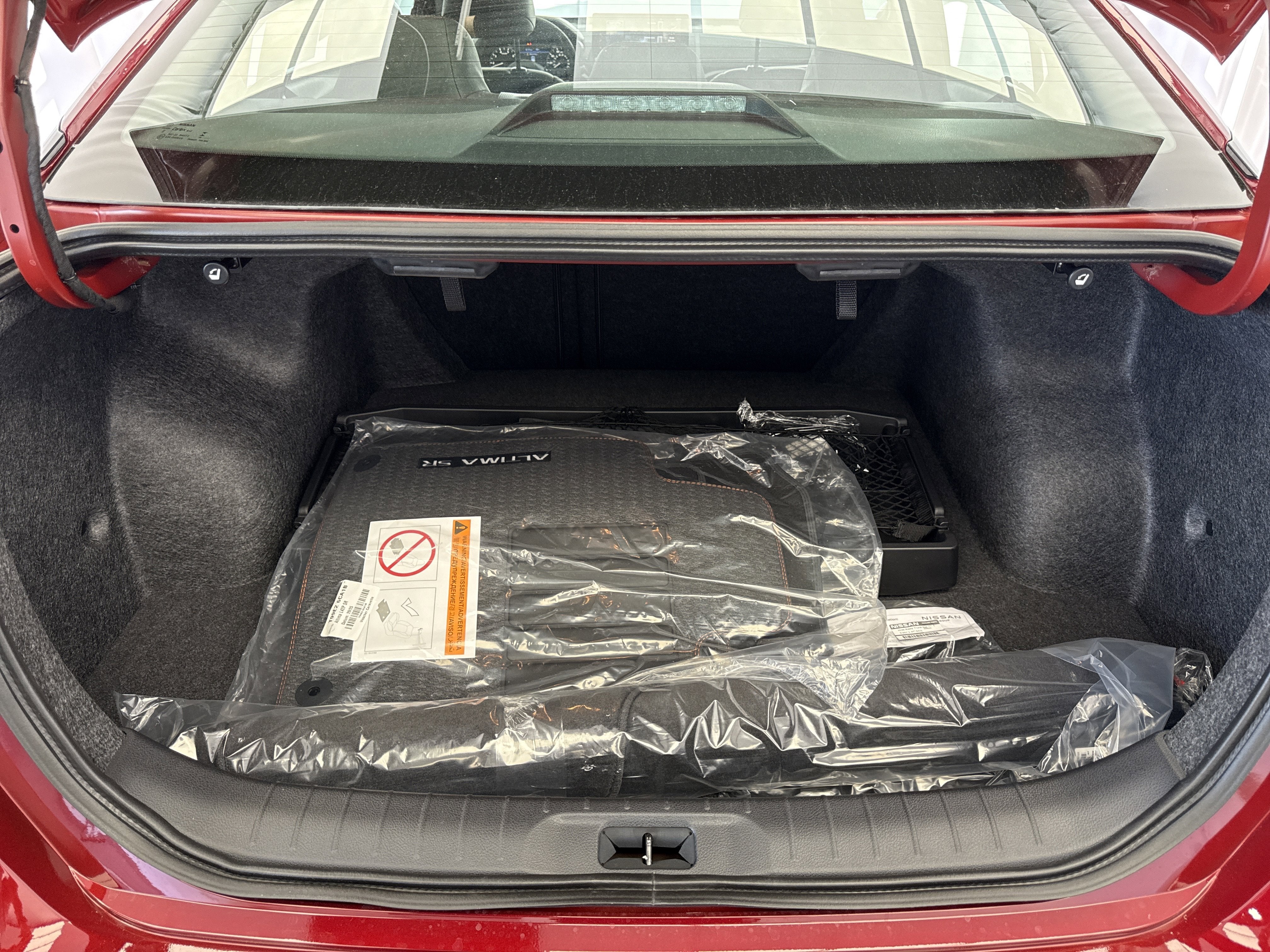 2025 Nissan Altima SR