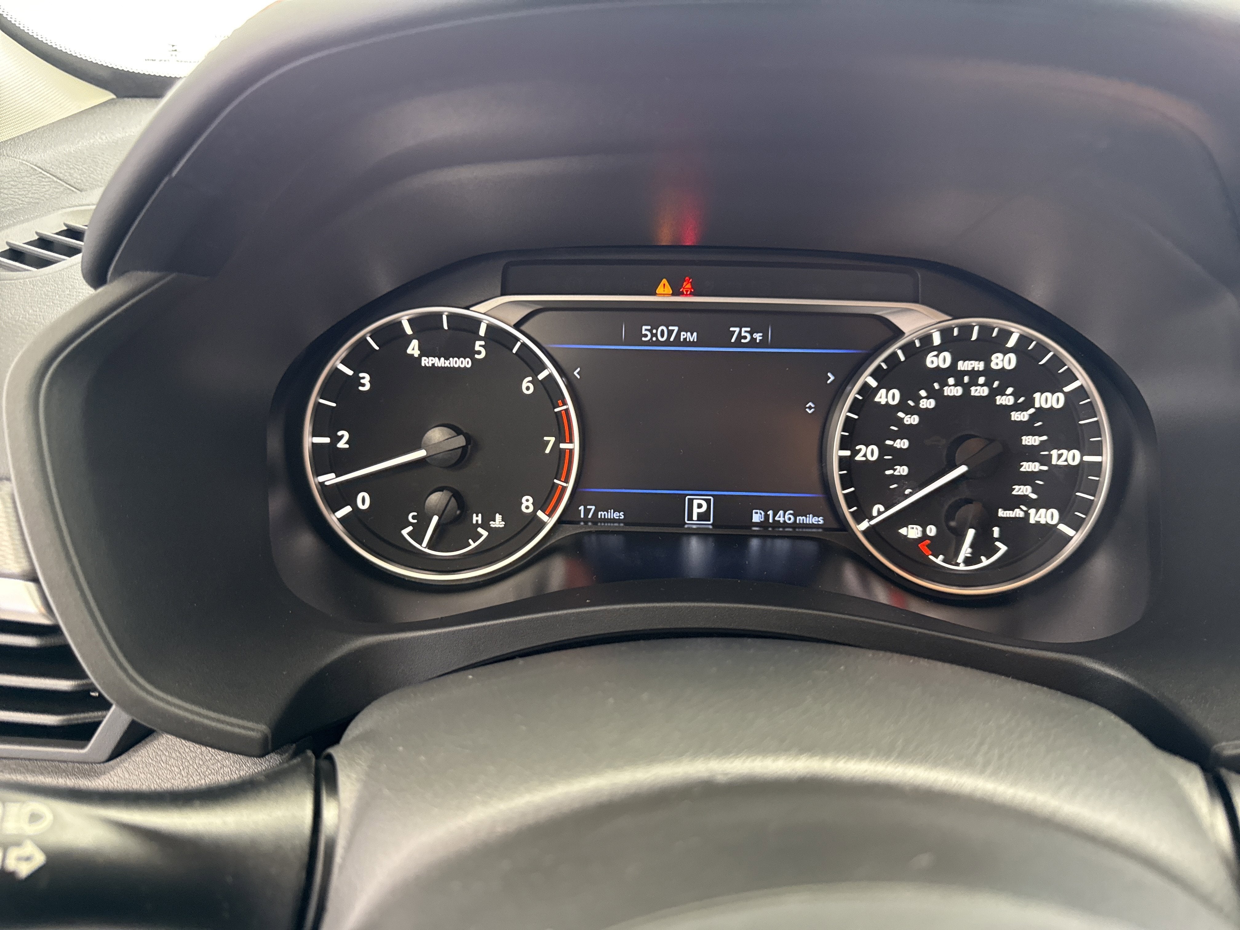 2025 Nissan Altima SR