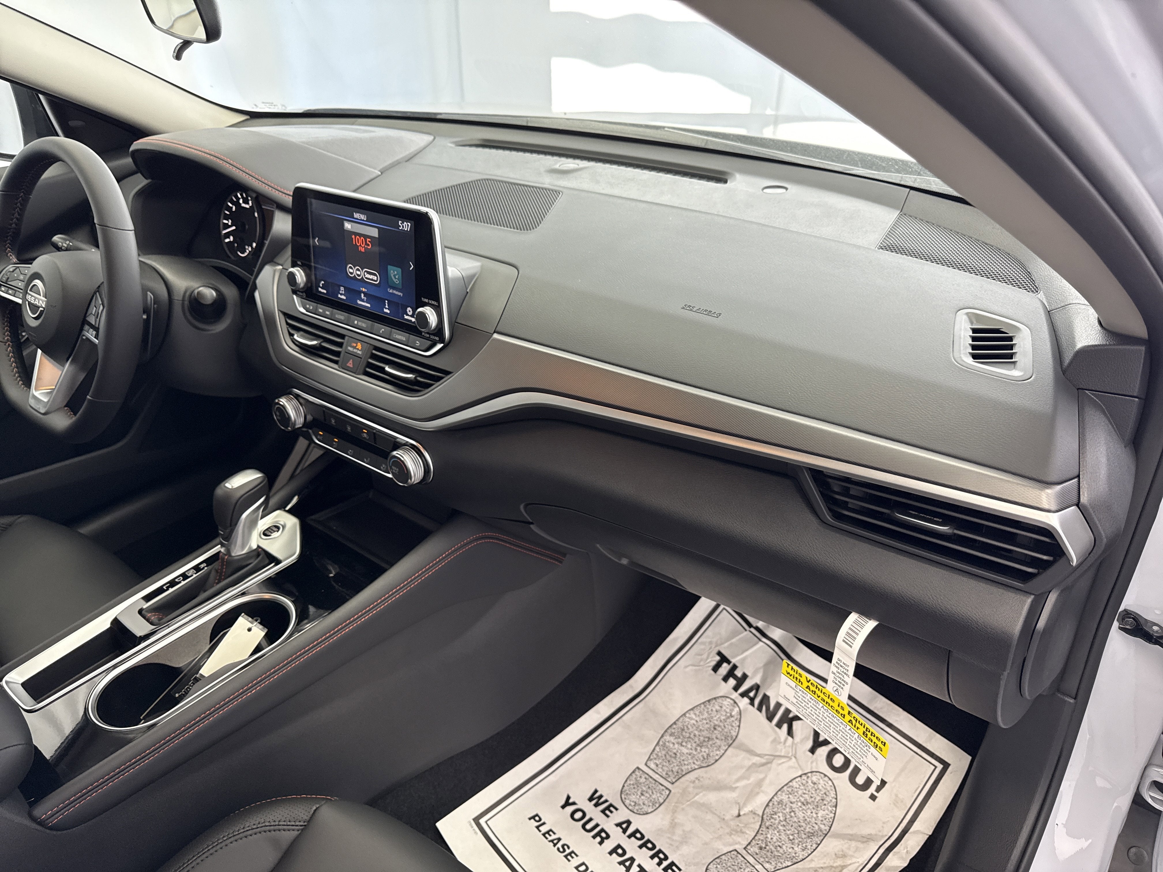 2025 Nissan Altima SR