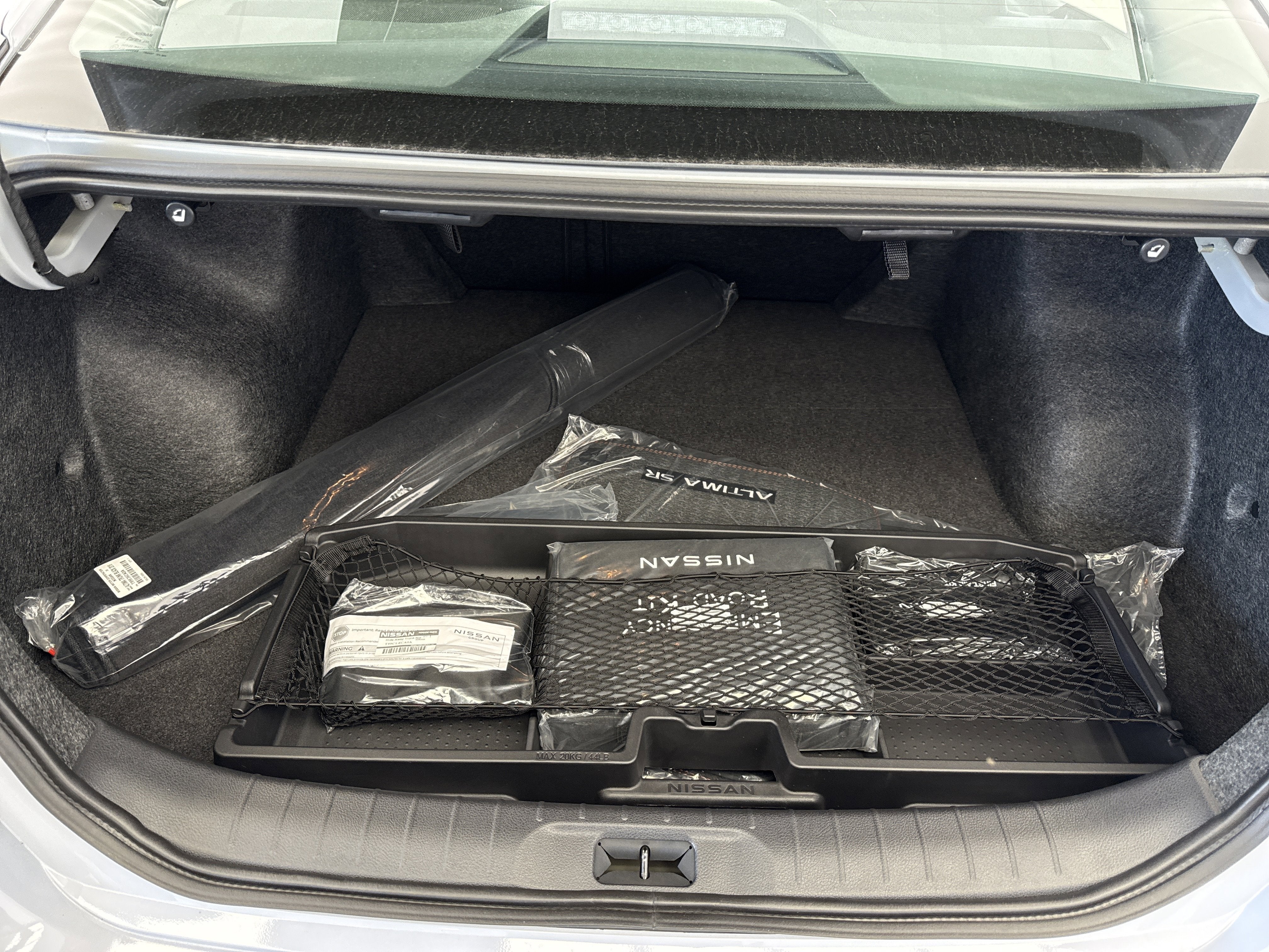 2025 Nissan Altima SR