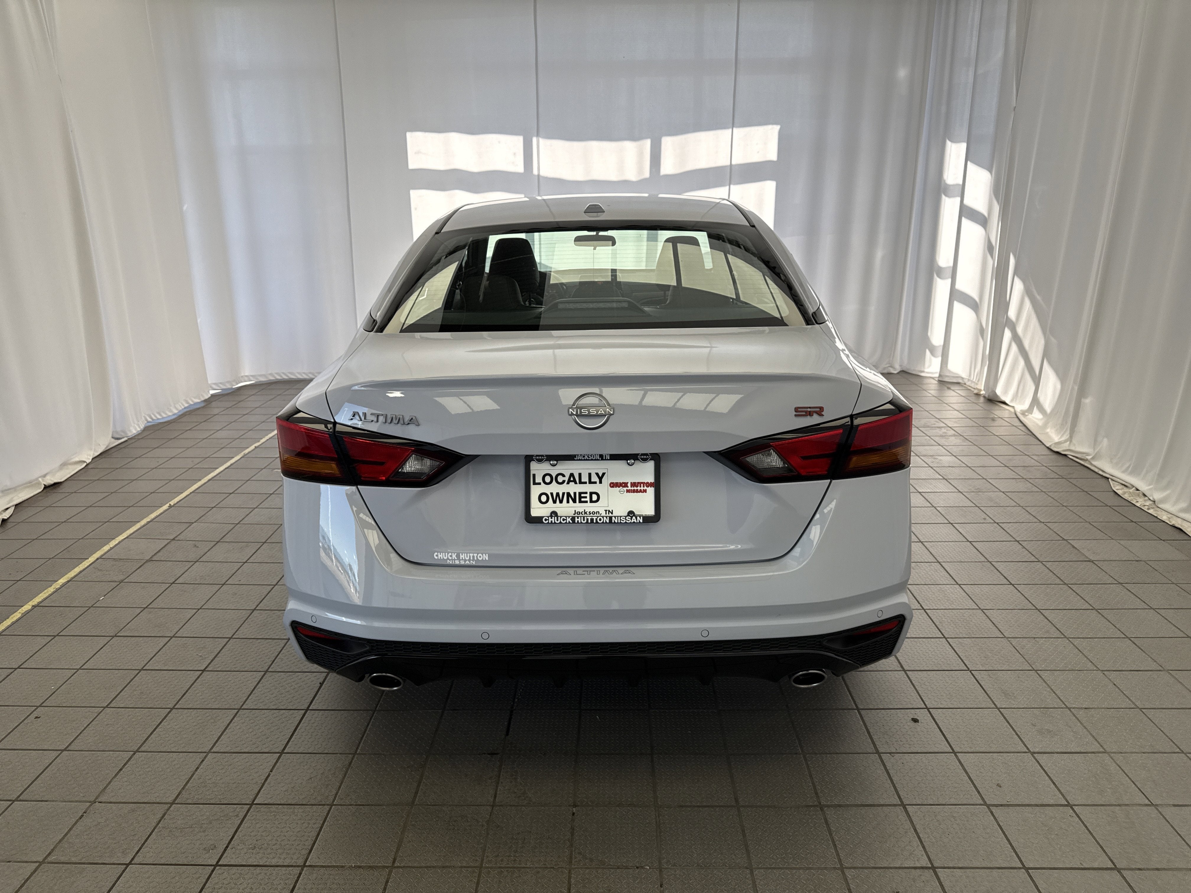 2025 Nissan Altima SR