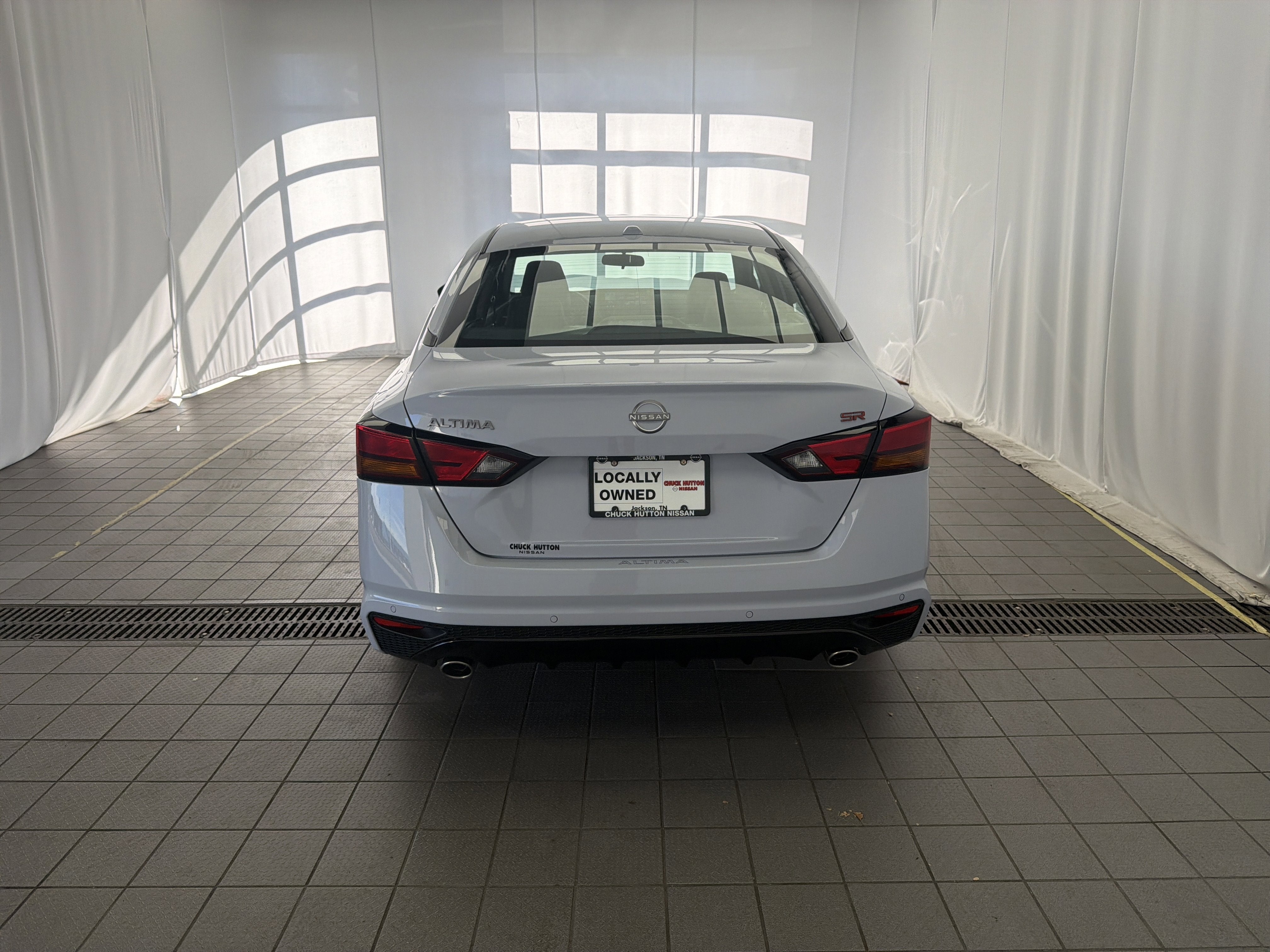 2025 Nissan Altima SR