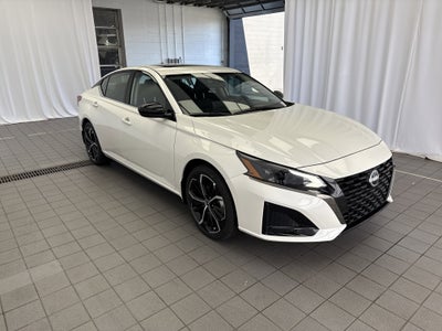 2025 Nissan Altima SR
