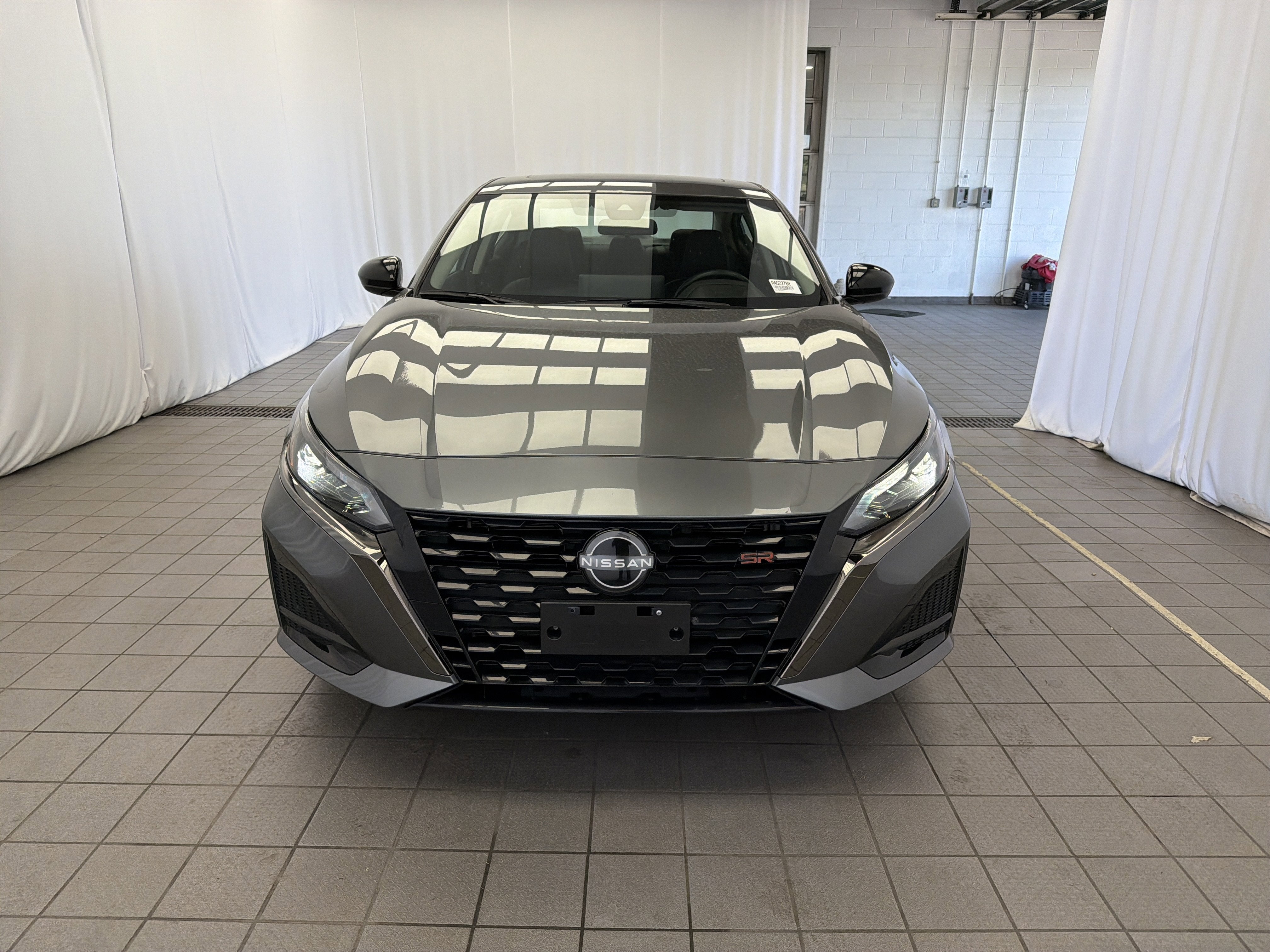 2024 Nissan Altima SR