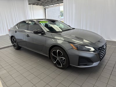 2025 Nissan Altima SR