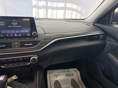 2025 Nissan Altima SV