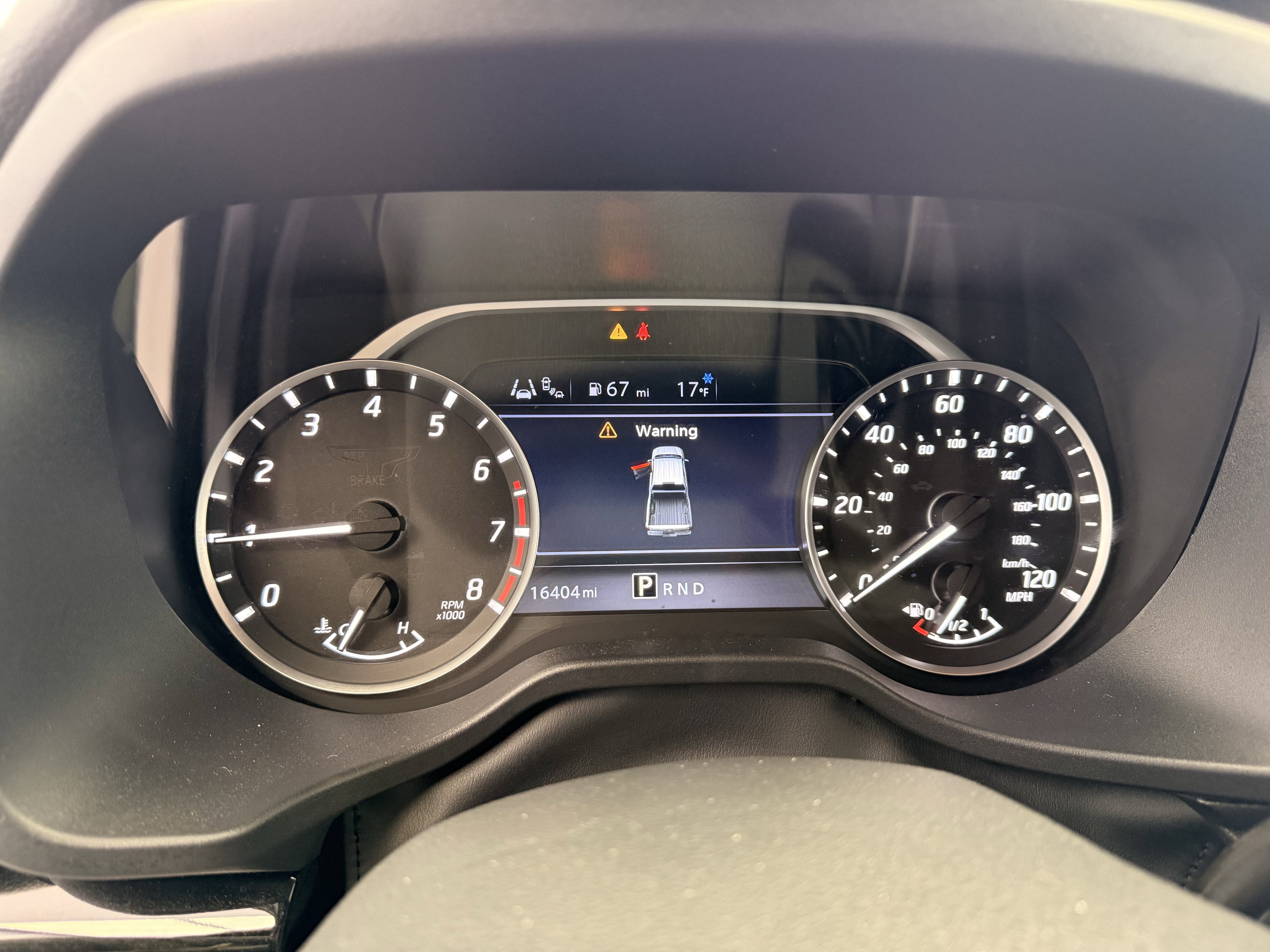 2024 Nissan TITAN Crew Cab SV