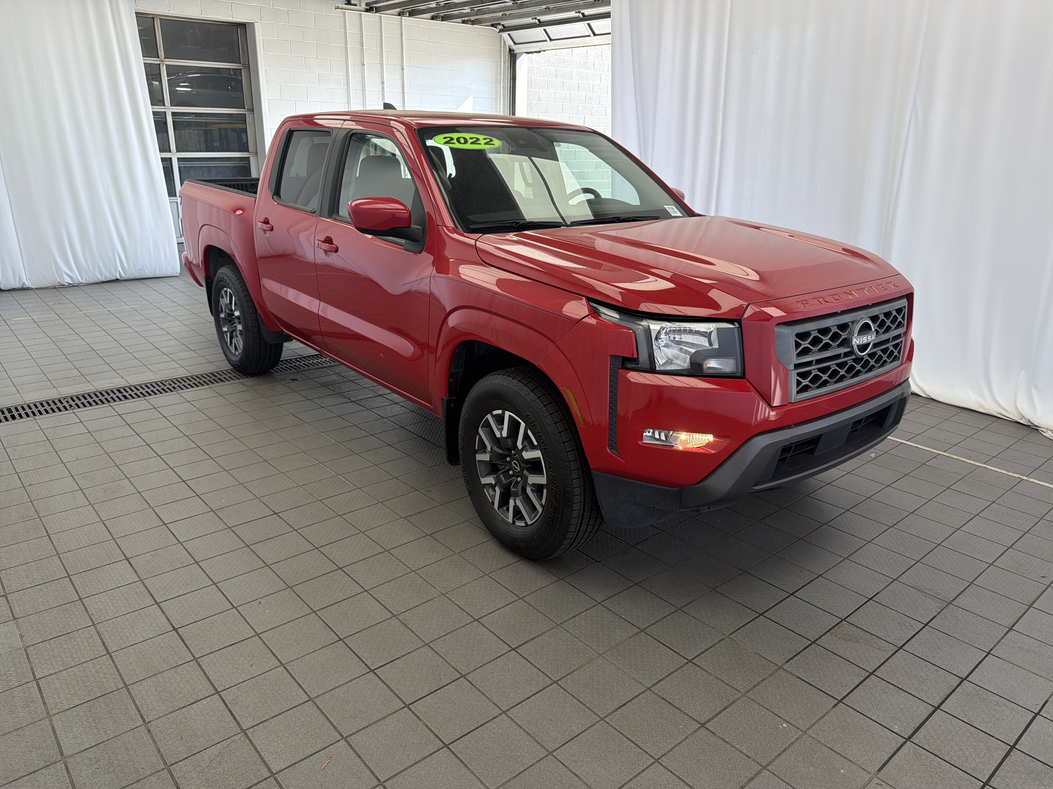 2022 Nissan Frontier SV