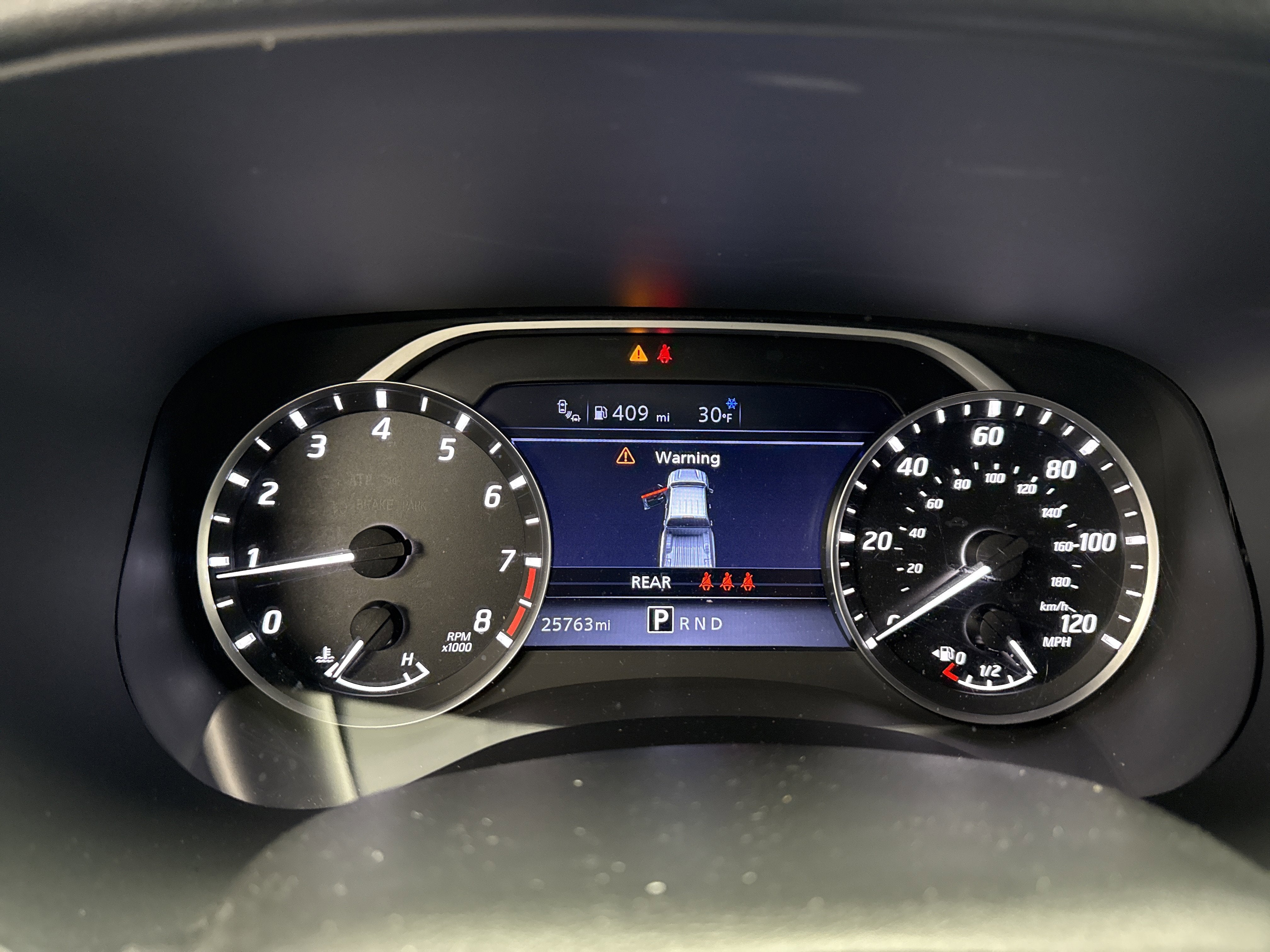 2024 Nissan Frontier SV