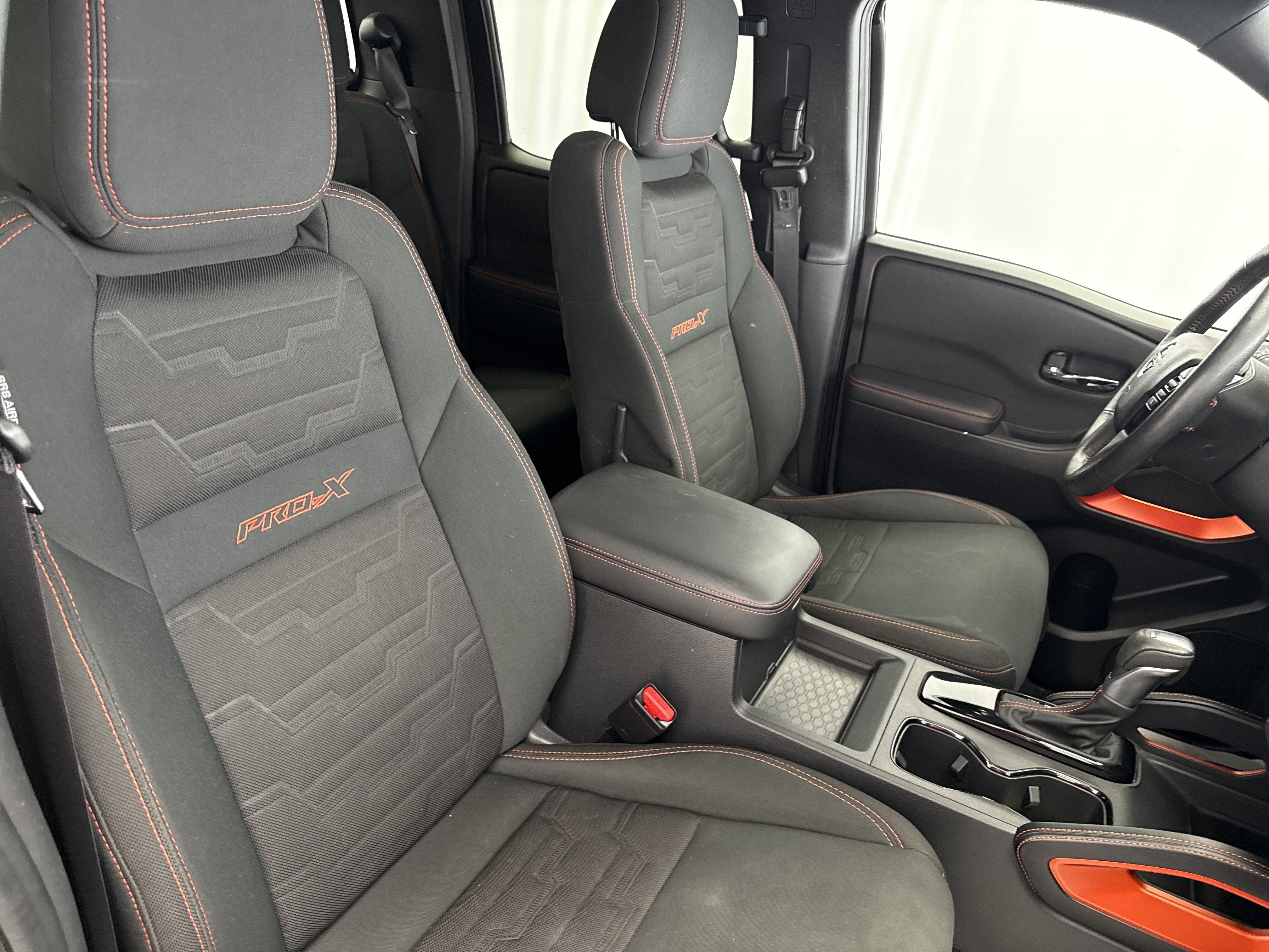 2022 Nissan Frontier PRO-X