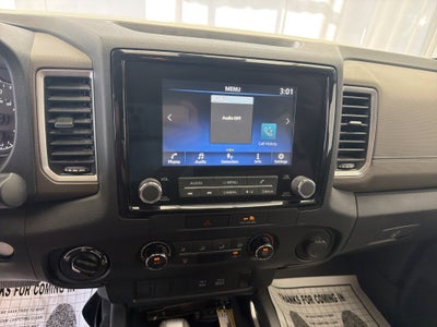 2022 Nissan Frontier SV