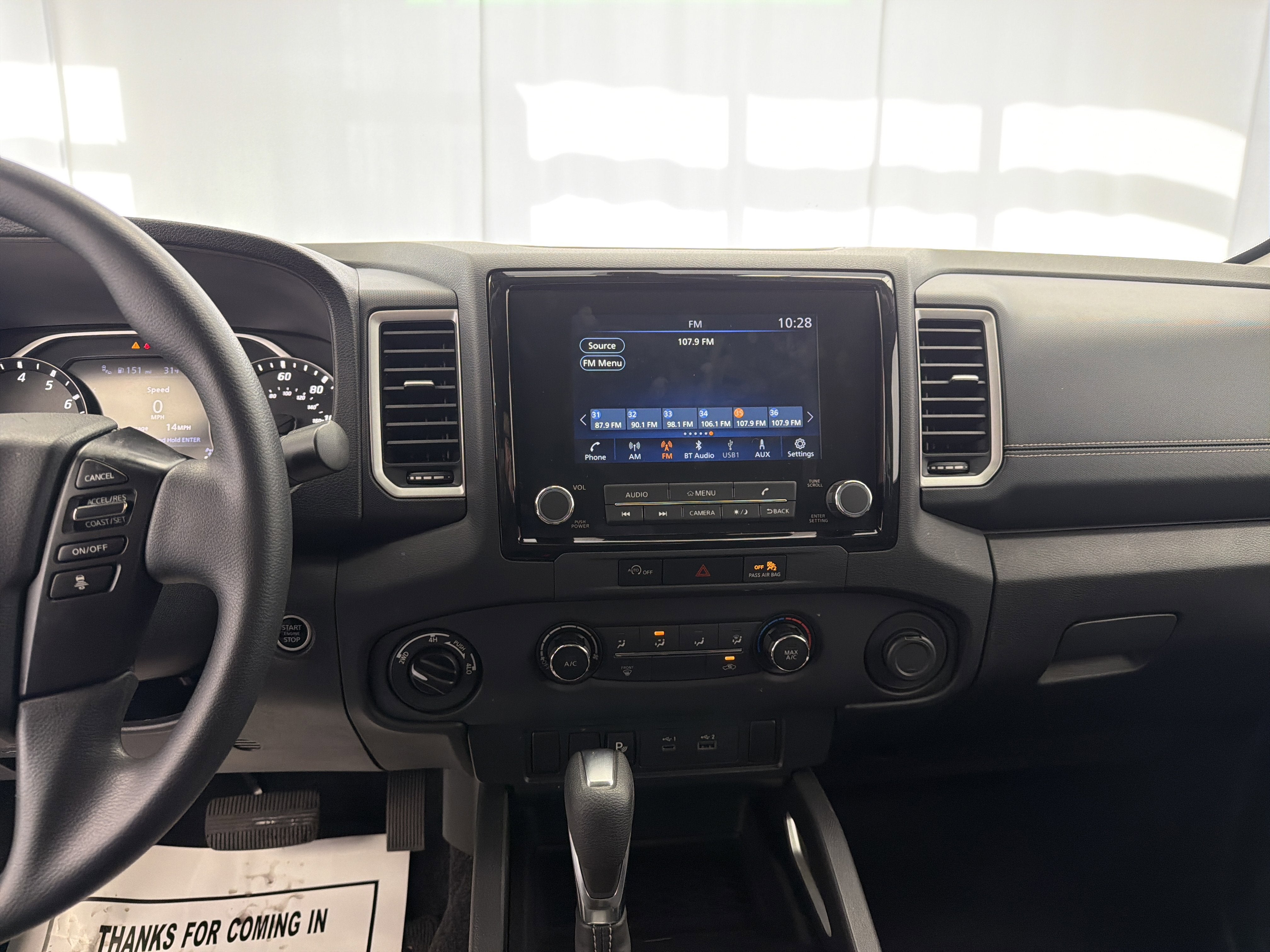 2024 Nissan Frontier SV