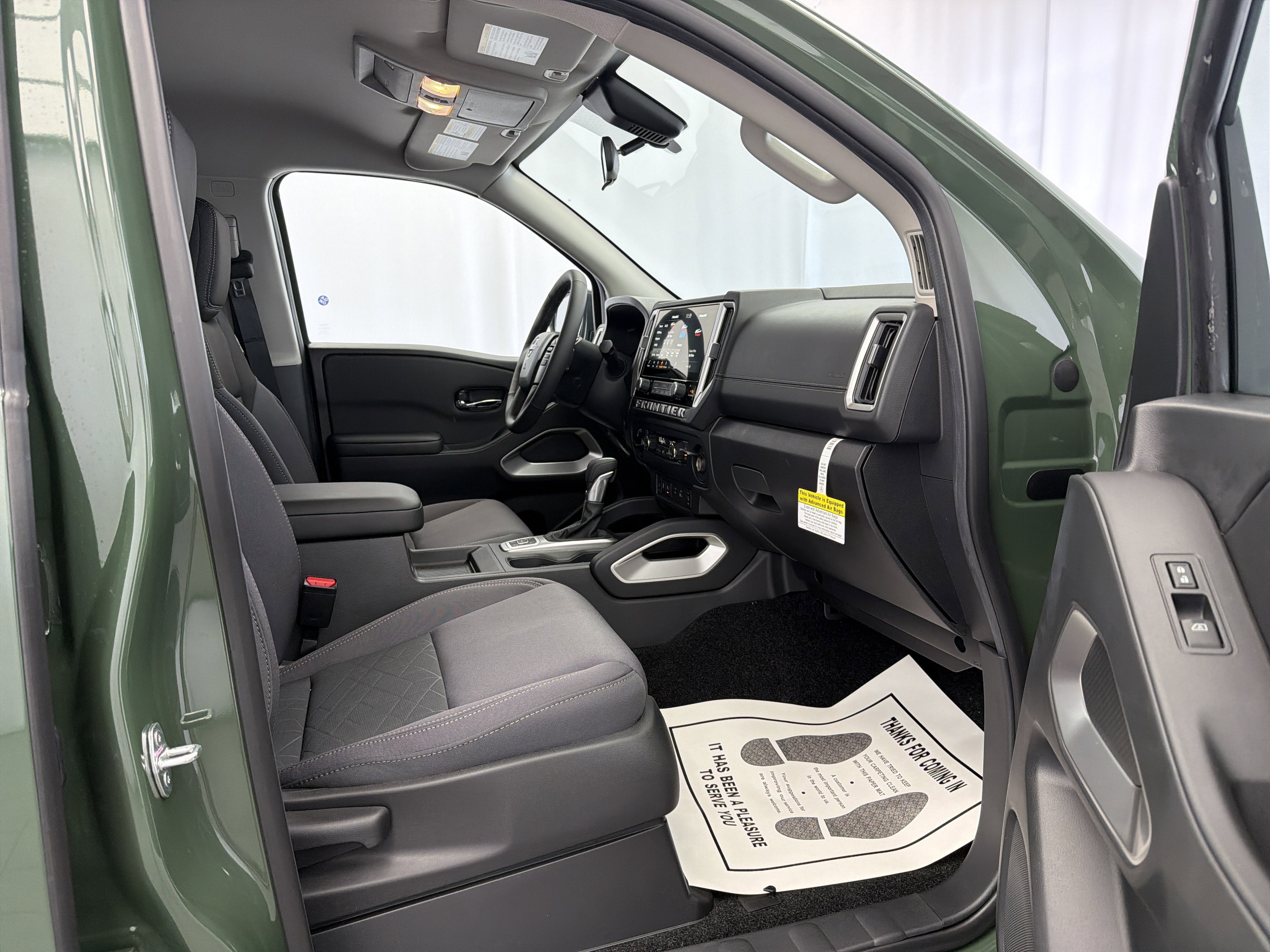 2026 Nissan Frontier Crew Cab SV