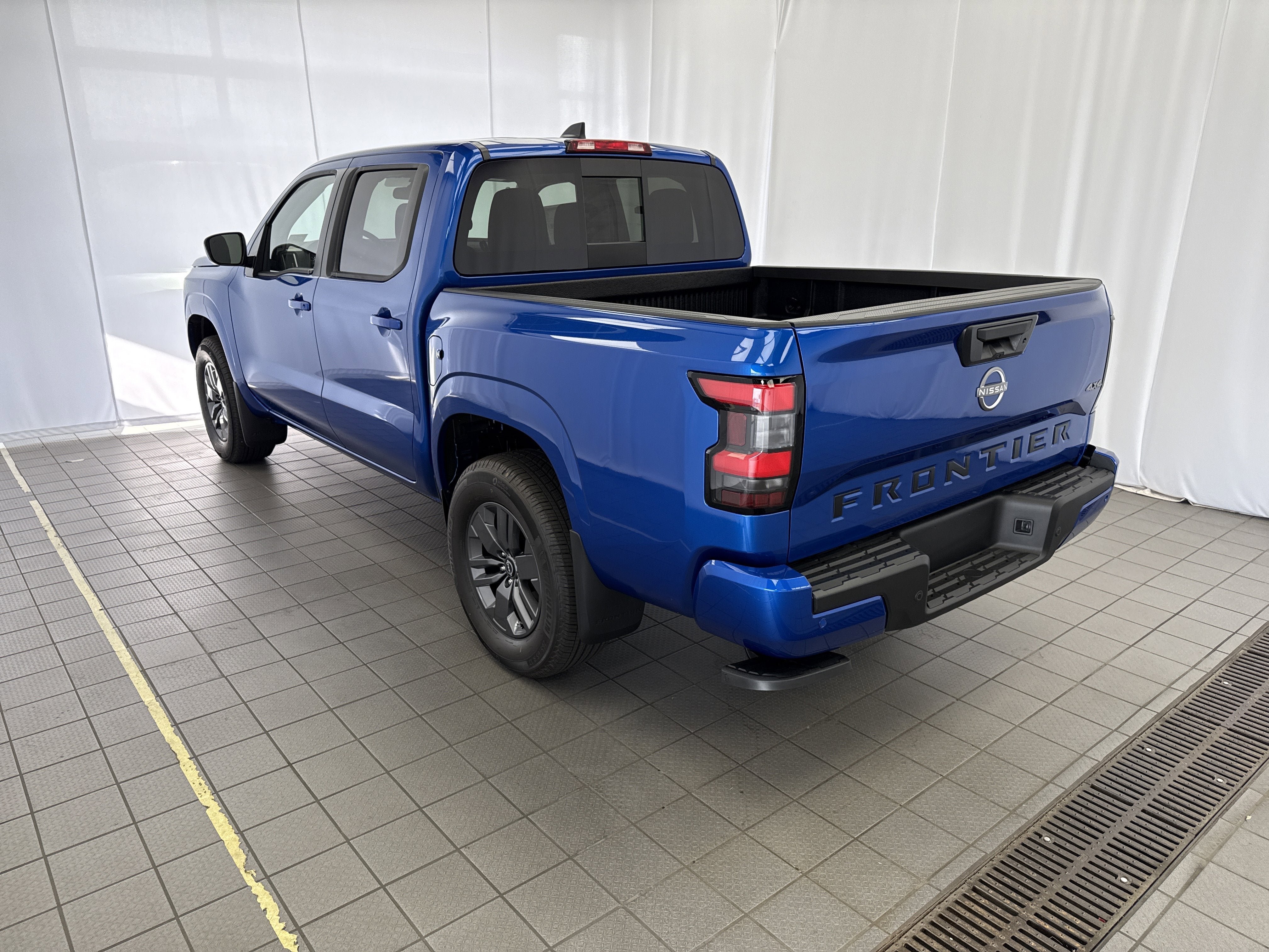 2026 Nissan Frontier Crew Cab SV