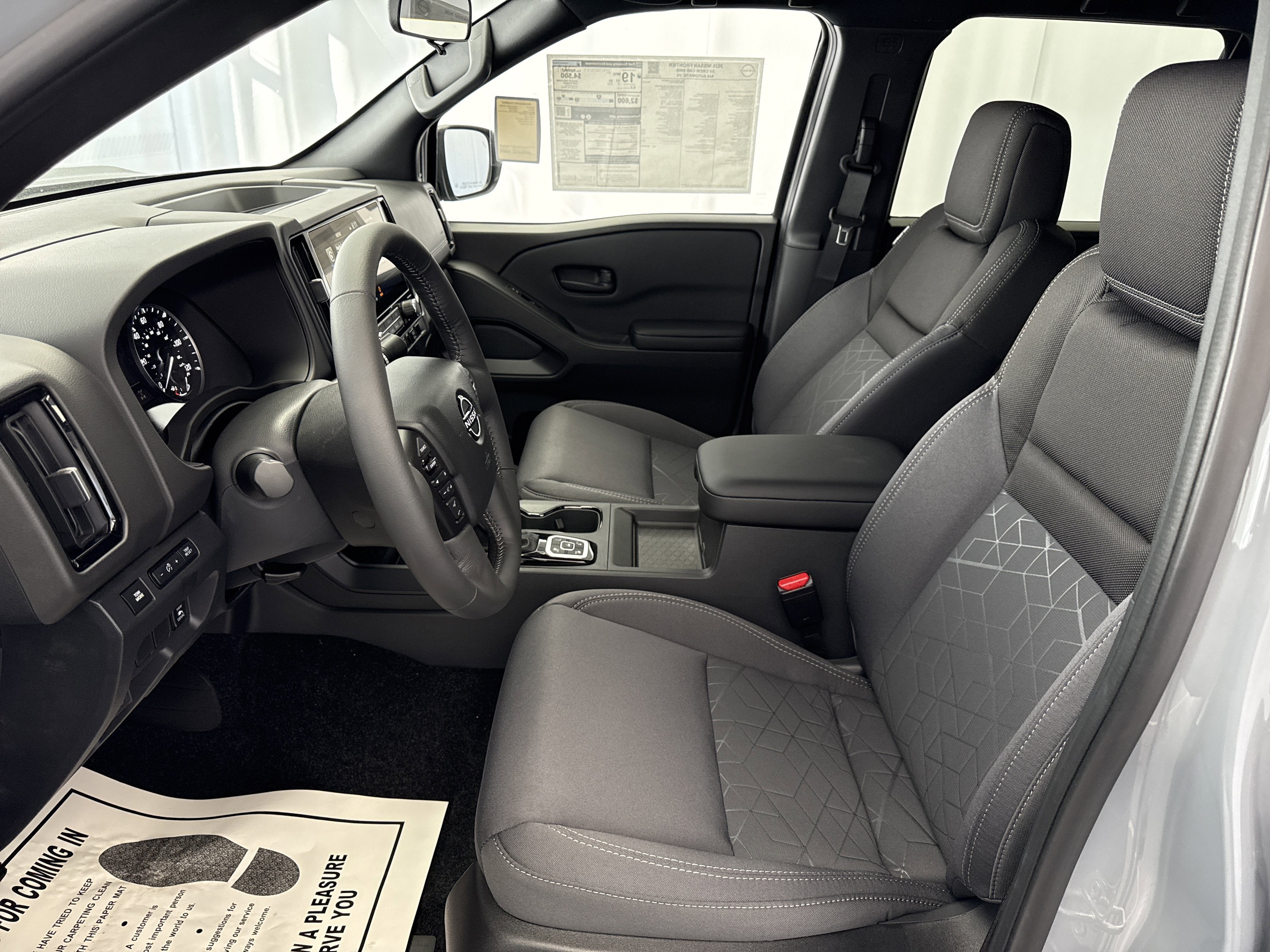 2026 Nissan Frontier Crew Cab SV