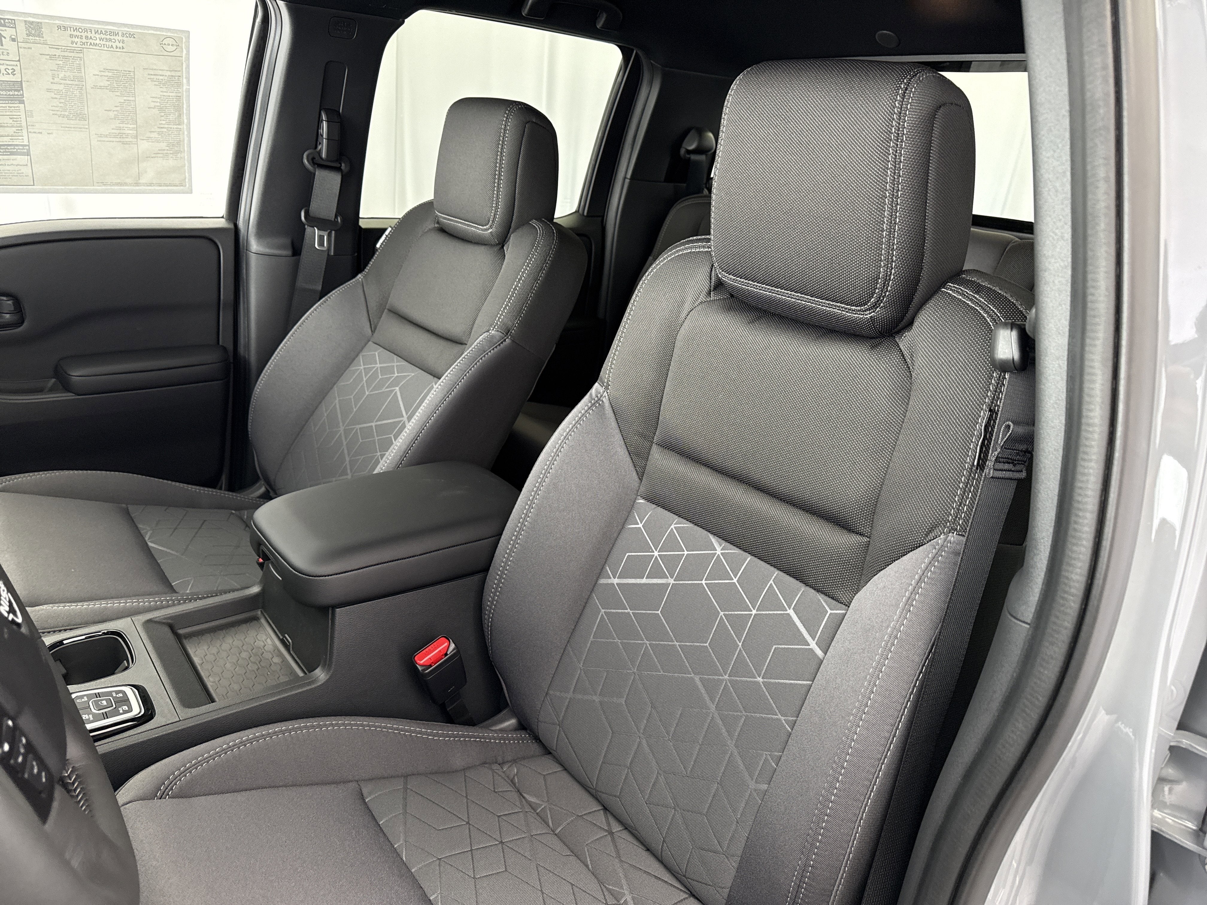 2026 Nissan Frontier Crew Cab SV