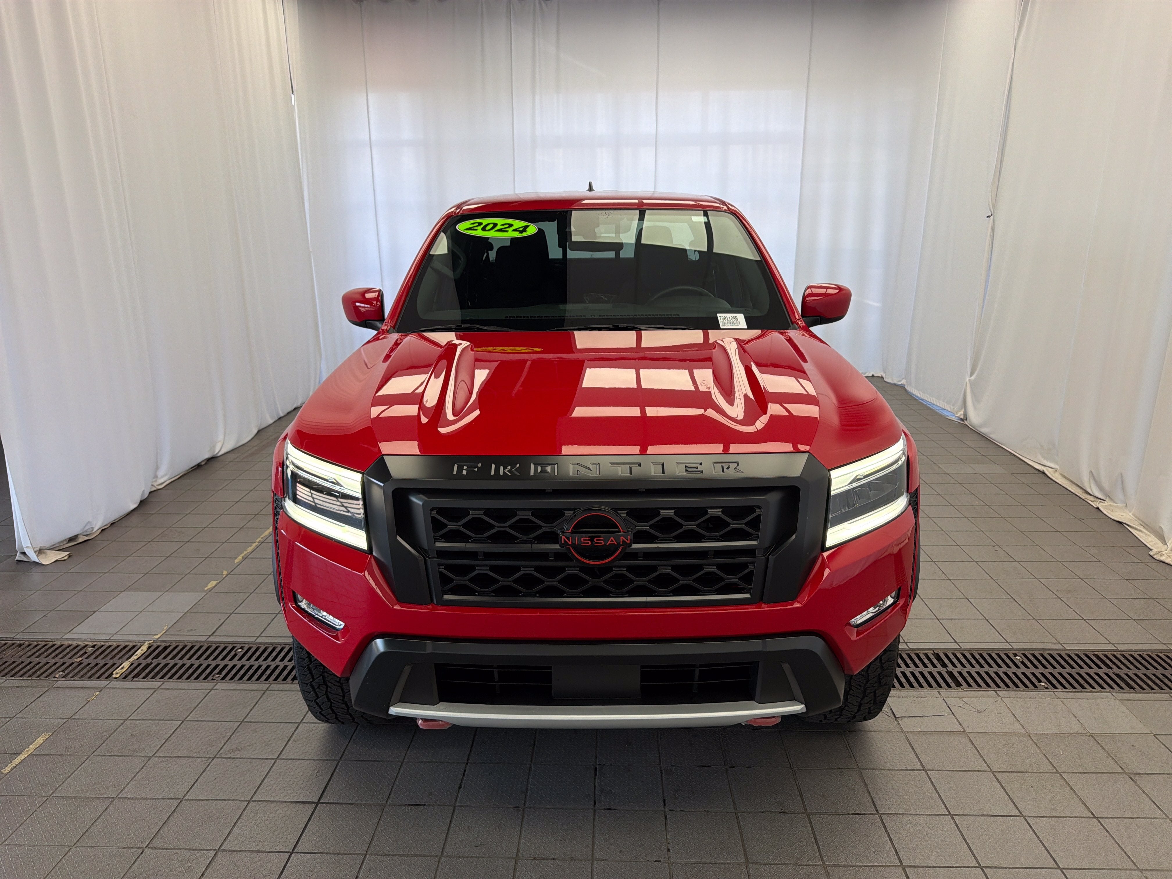 2024 Nissan Frontier PRO-4X