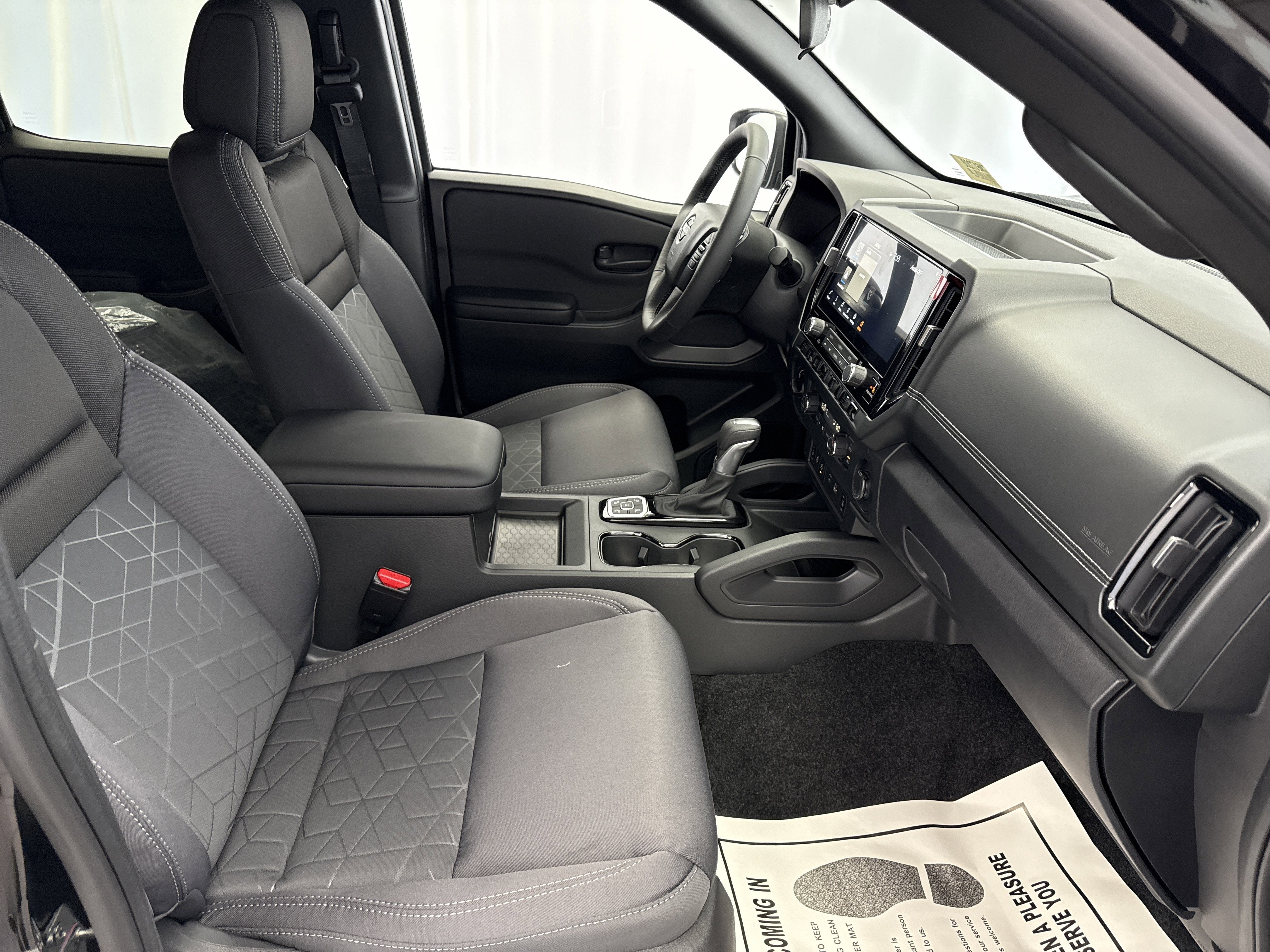 2026 Nissan Frontier Crew Cab SV