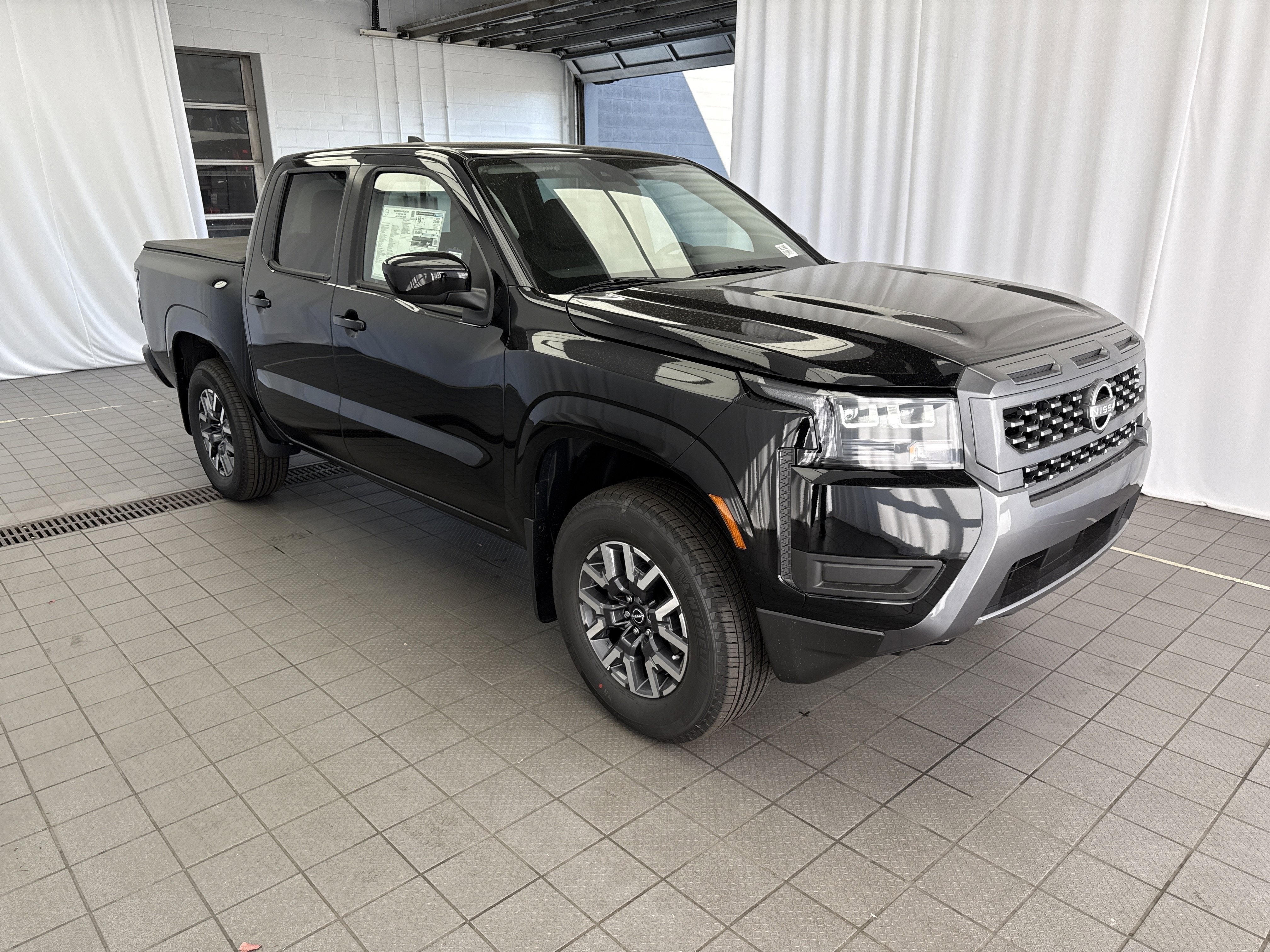 2026 Nissan Frontier Crew Cab SV