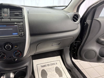 2016 Nissan Versa SV