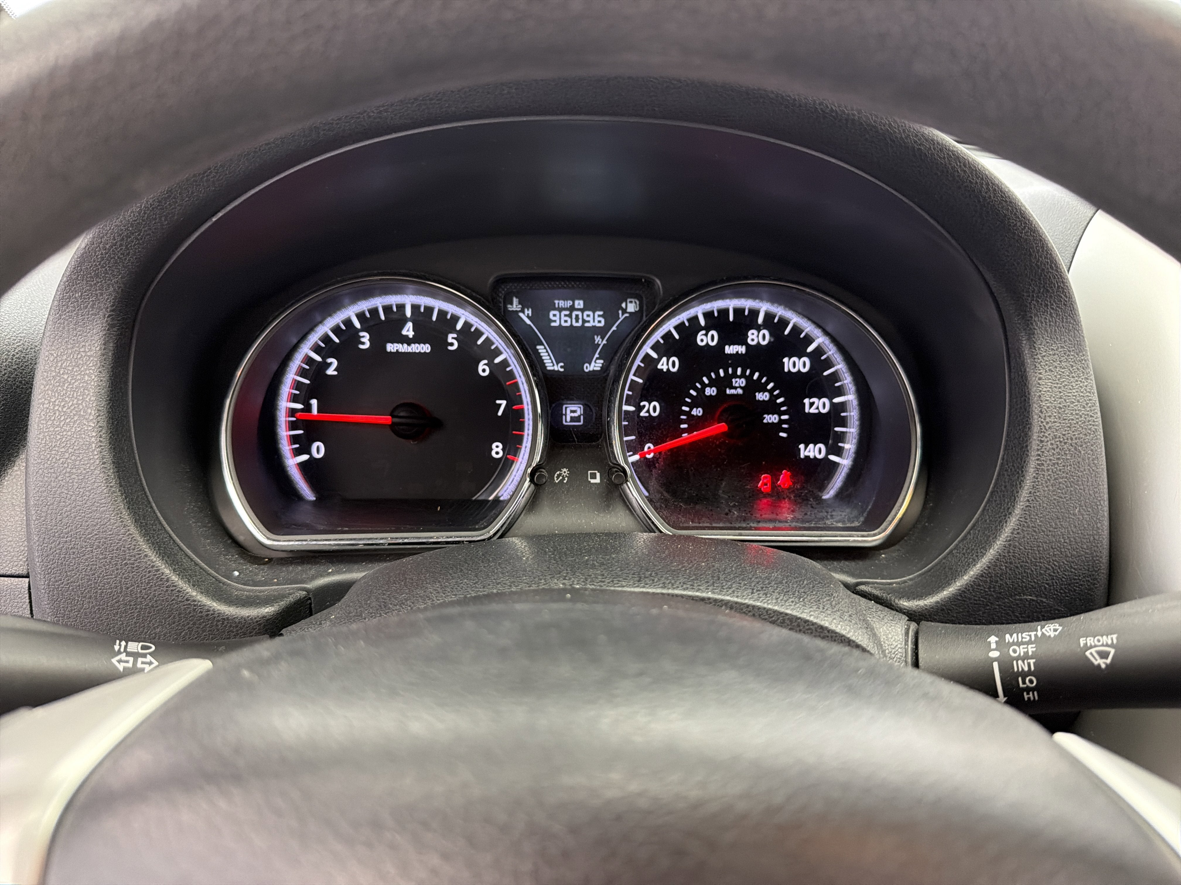 2016 Nissan Versa SV
