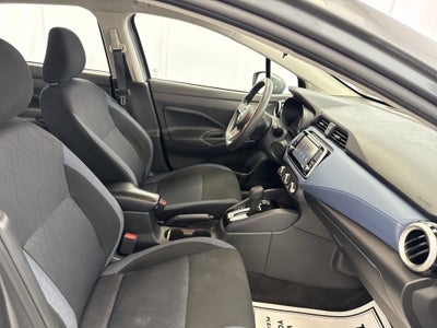 2023 Nissan Versa SV