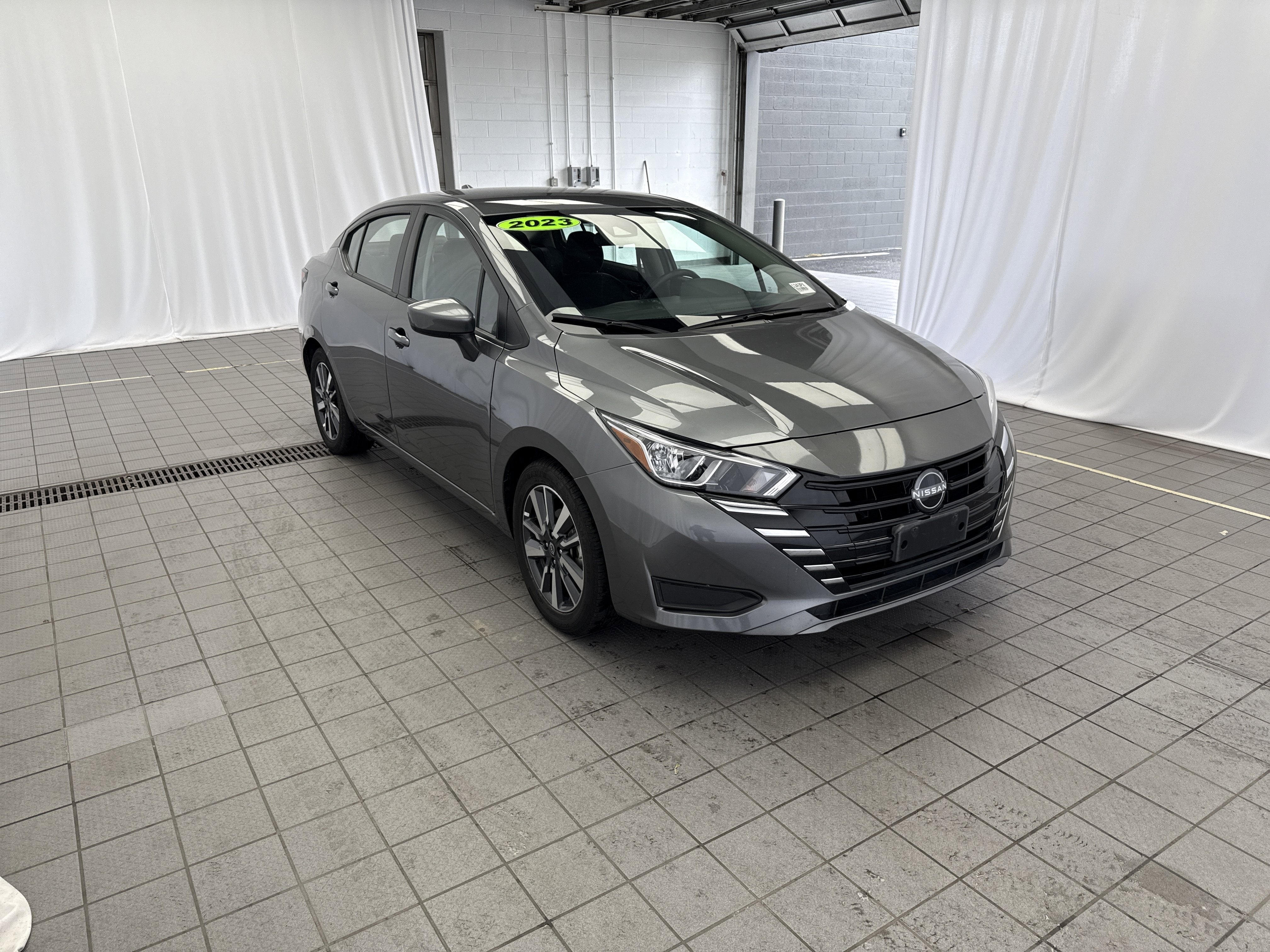 2023 Nissan Versa SV