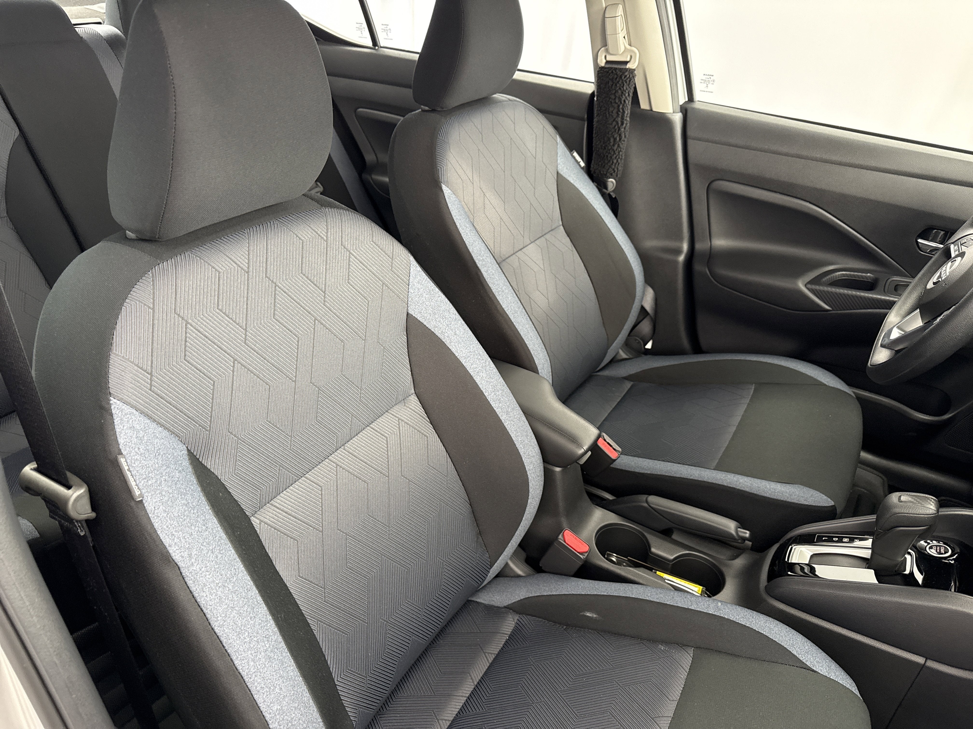 2024 Nissan Versa SV